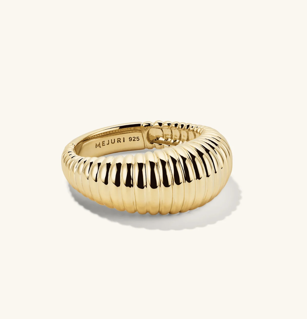 textured gold ring