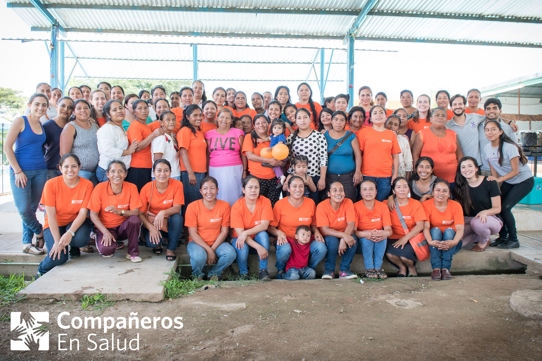  Este verano, más de 100 personas de Compañeros En Salud se reunieron para pasar un día especial de celebración en honor a nuestras acompañantes, provenientes de todas nuestras comunidades. No podríamos hacer este trabajo sin esta parte tan solidaria