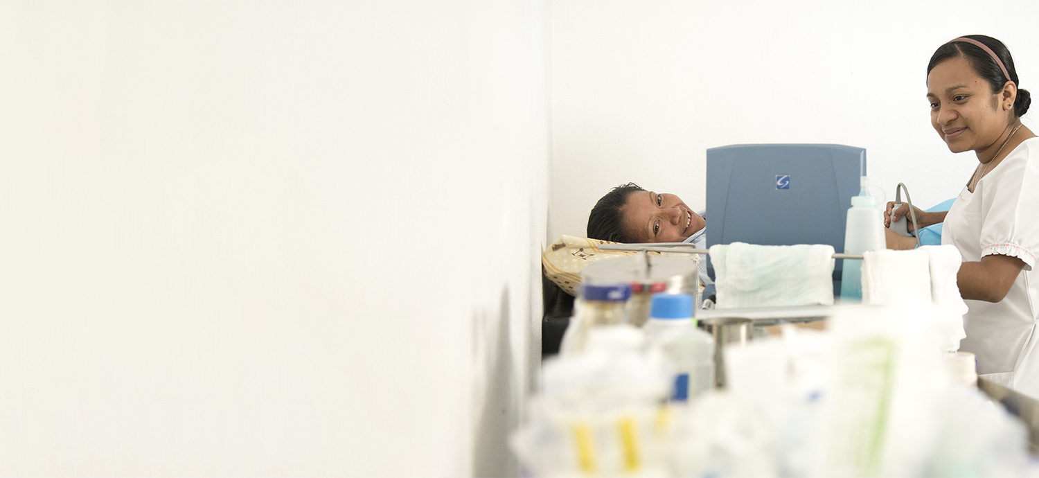 mas_1799-fabi-blanca-pano-banner-donar-donate-1500-no-text.png
