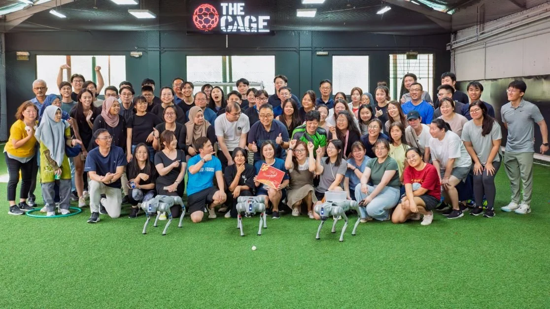 RoboDog Laser Tag: Teamwork Unleashed