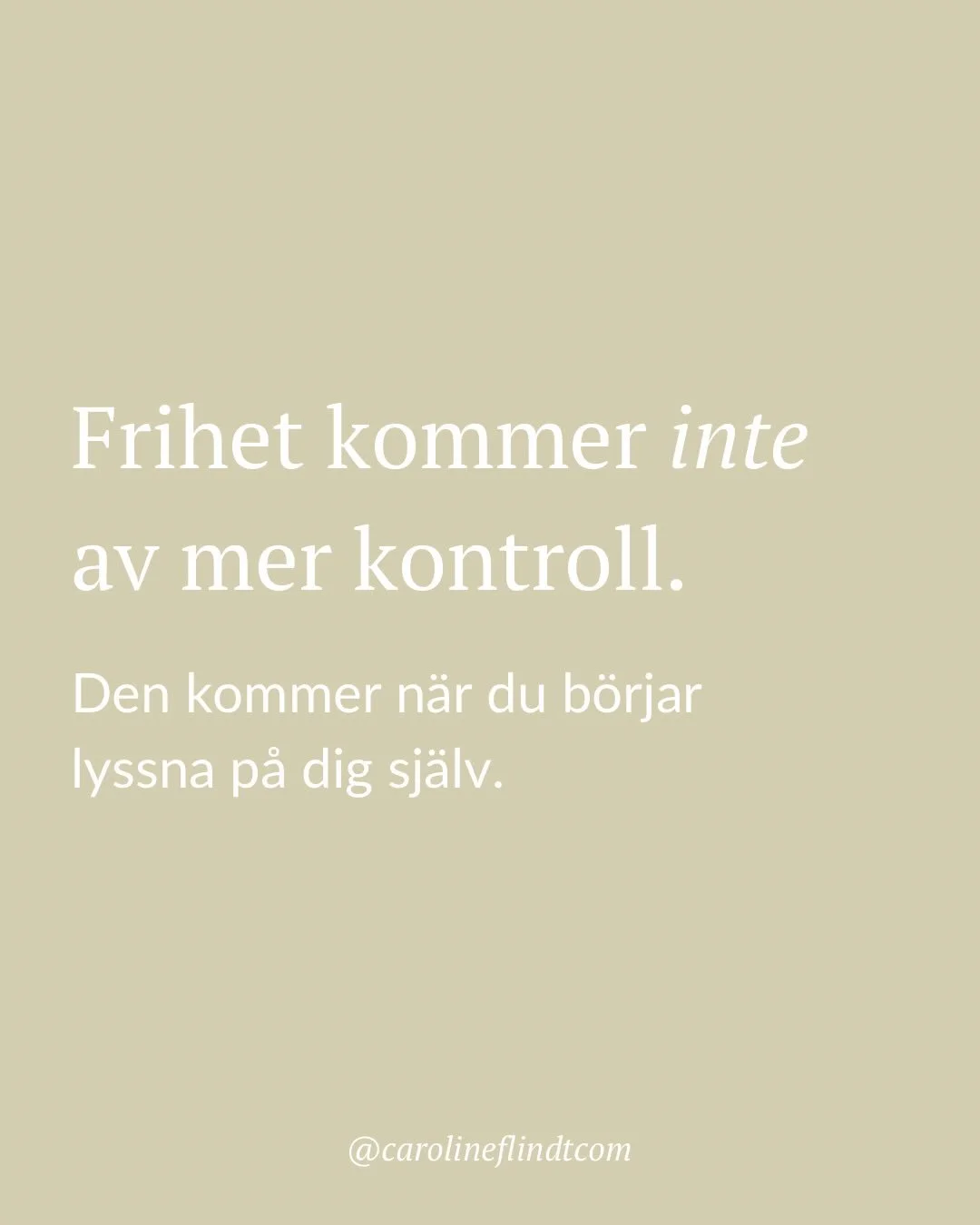 Jag ser det hela tiden.

Kvinnor som f&ouml;rs&ouml;ker skapa trygghet genom kontroll. Som h&aring;ller ihop allt &ndash; s&aring; att livet ska fungera.

Men priset? Du tappar dig sj&auml;lv.

Frihet kommer inte fr&aring;n att ha koll p&aring; allt.