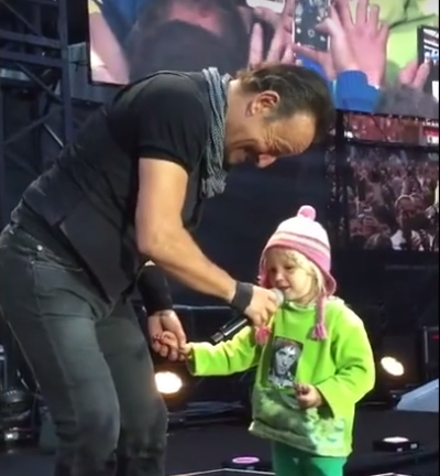 Prepare To Have Bruce Springsteen Melt Your Heart As He Sings A Duet With A 4-Year-Old