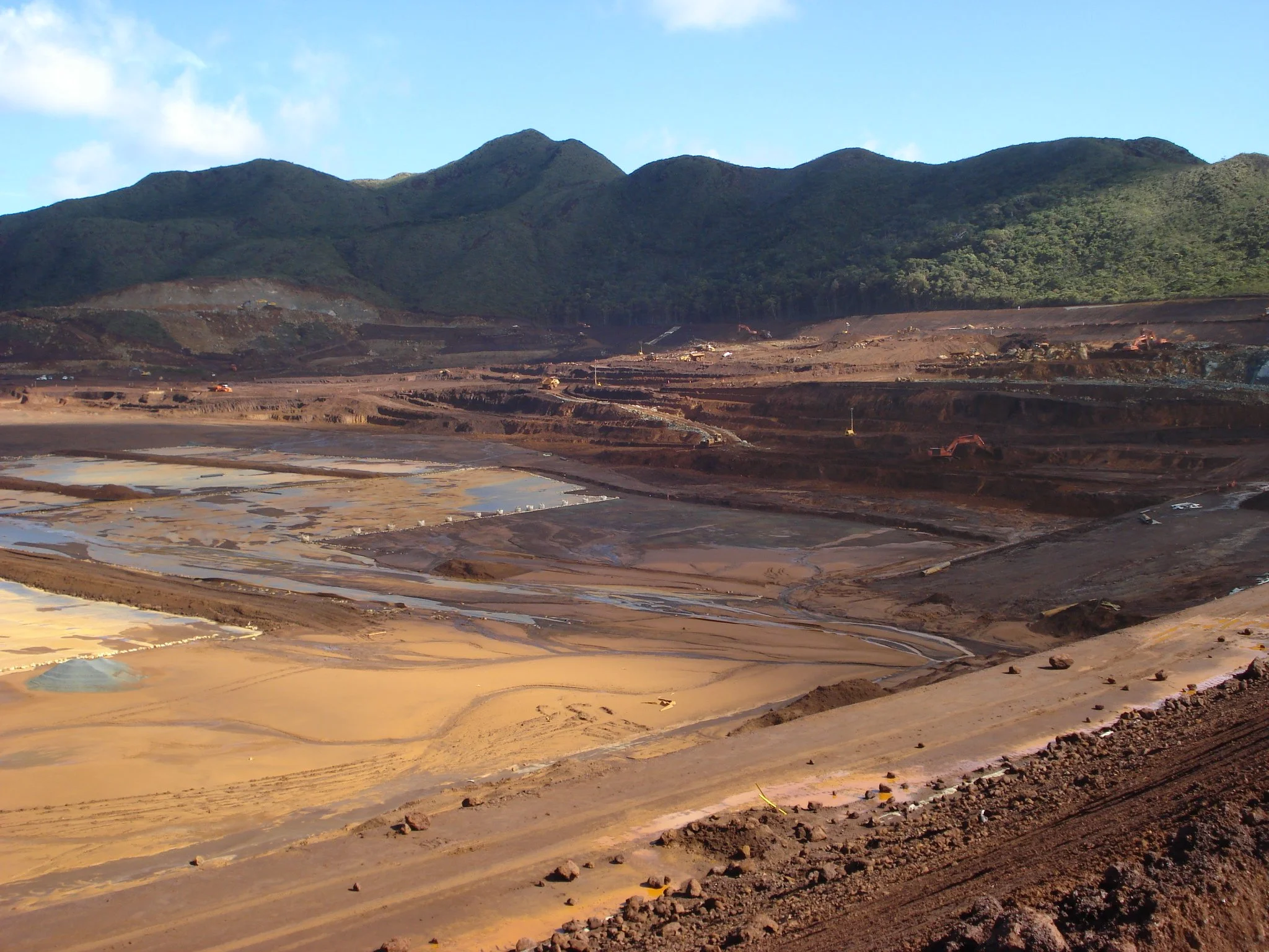 Construction of a tailings storage area Goro Nickel Mine, Kwe West Bassin, New Caledonia,