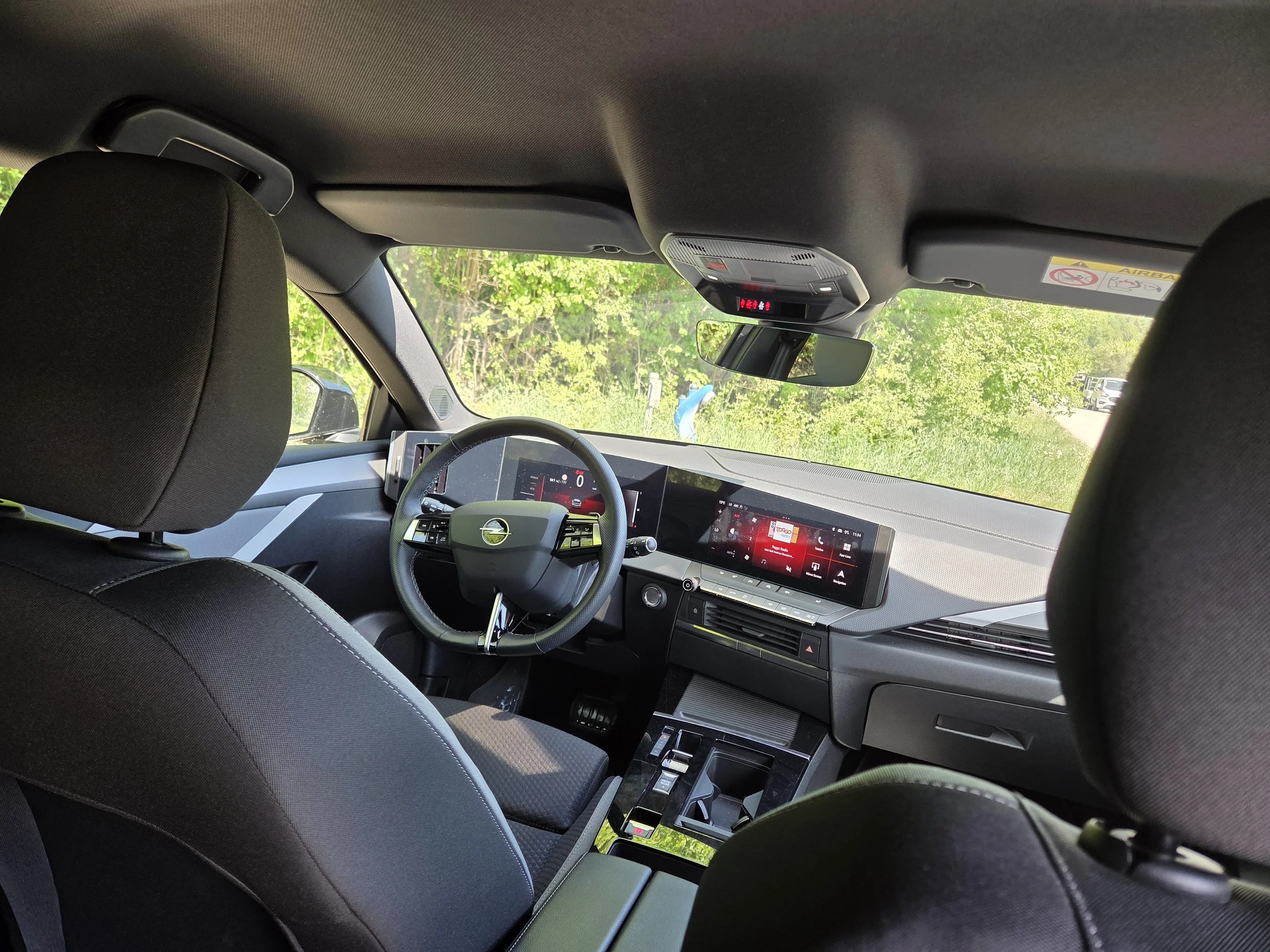 Opel Astra (3).jpg