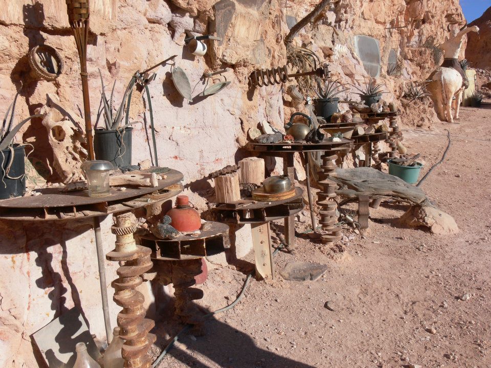 CROCODILE HARRY'S COOBER PEDY