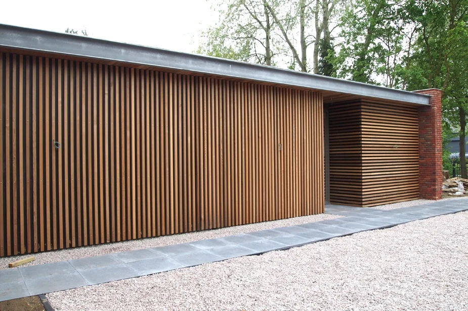  gevel entreezijde / entrance facade       