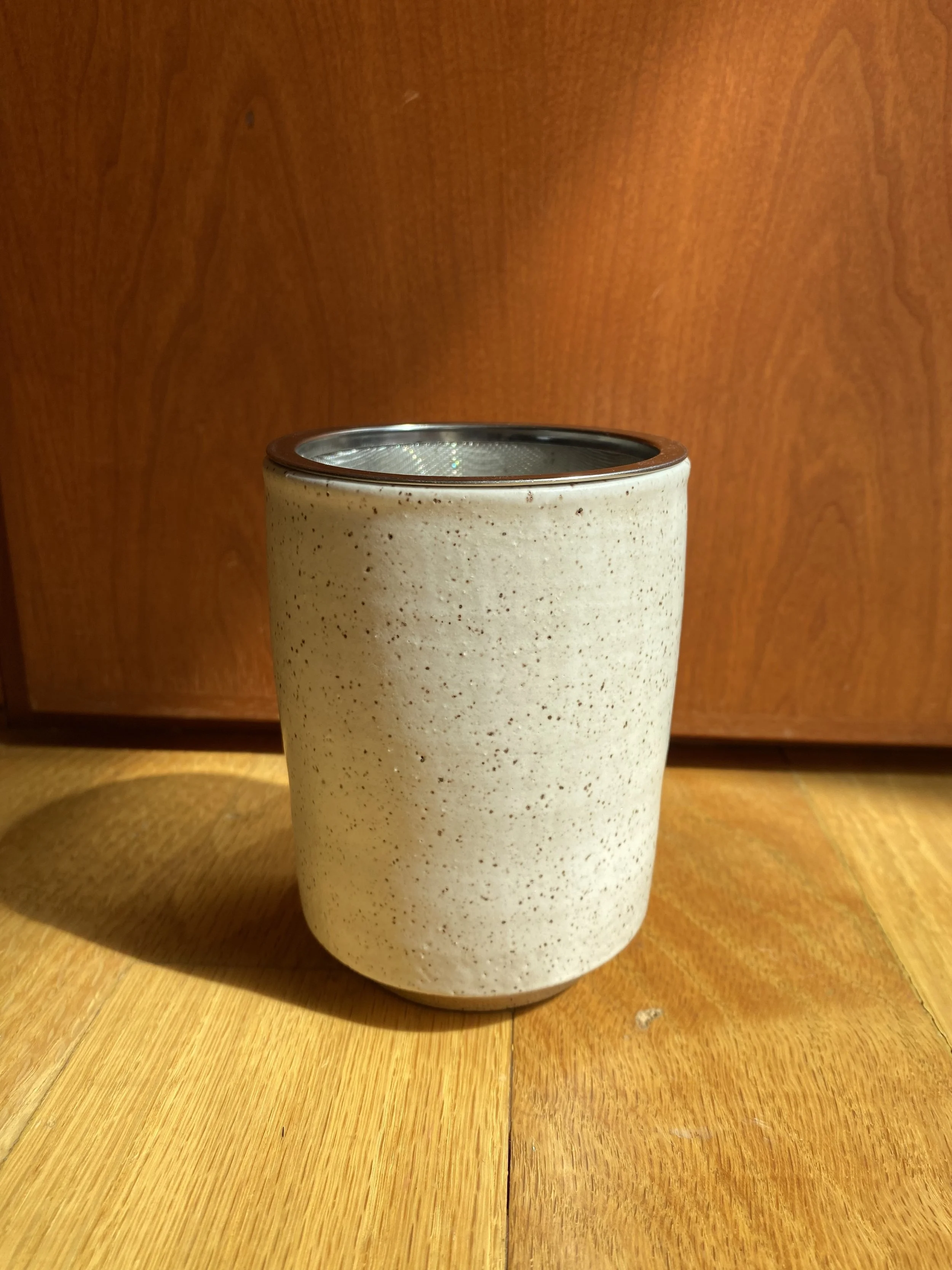 Bone-Ceramic-Tea-Cup-Strainer.jpg