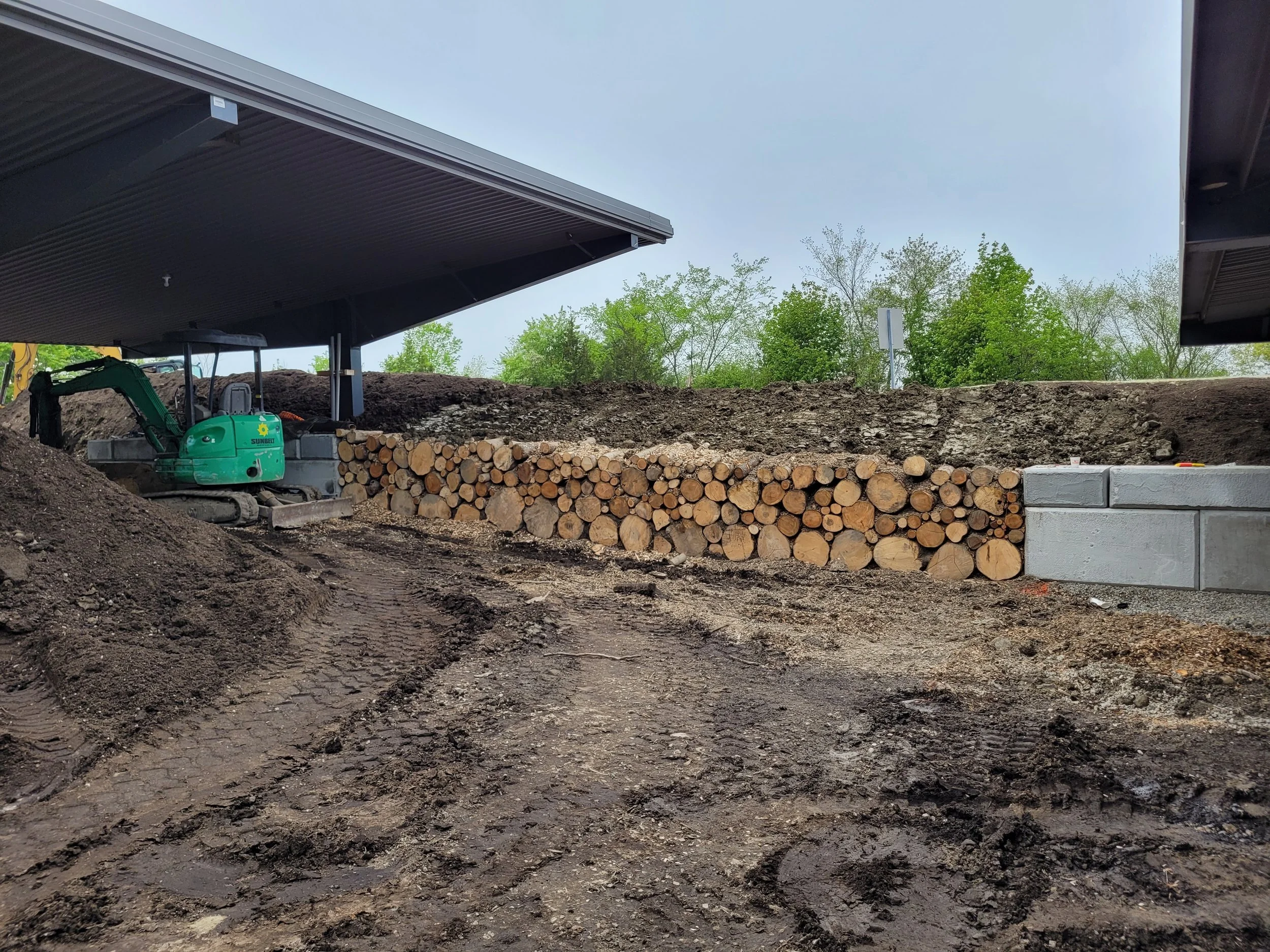 Hugelkultur is happening at Hillside! 