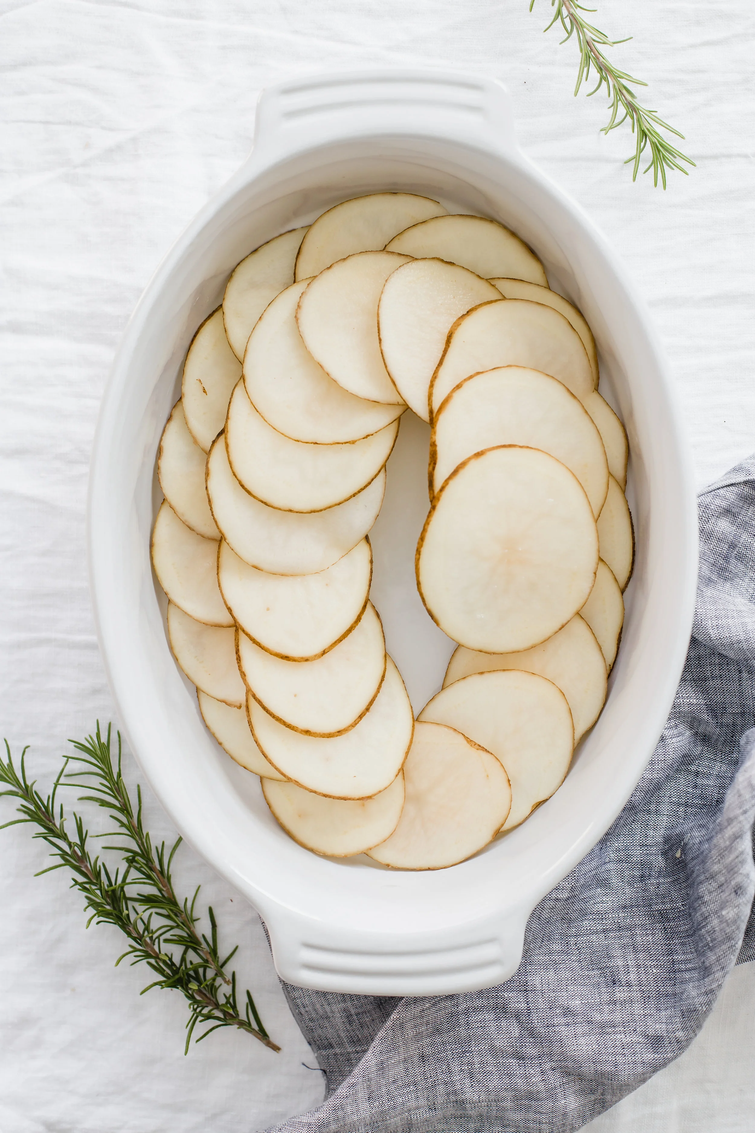 rosemary_gruyere_scalloped_potatoes-29.jpg