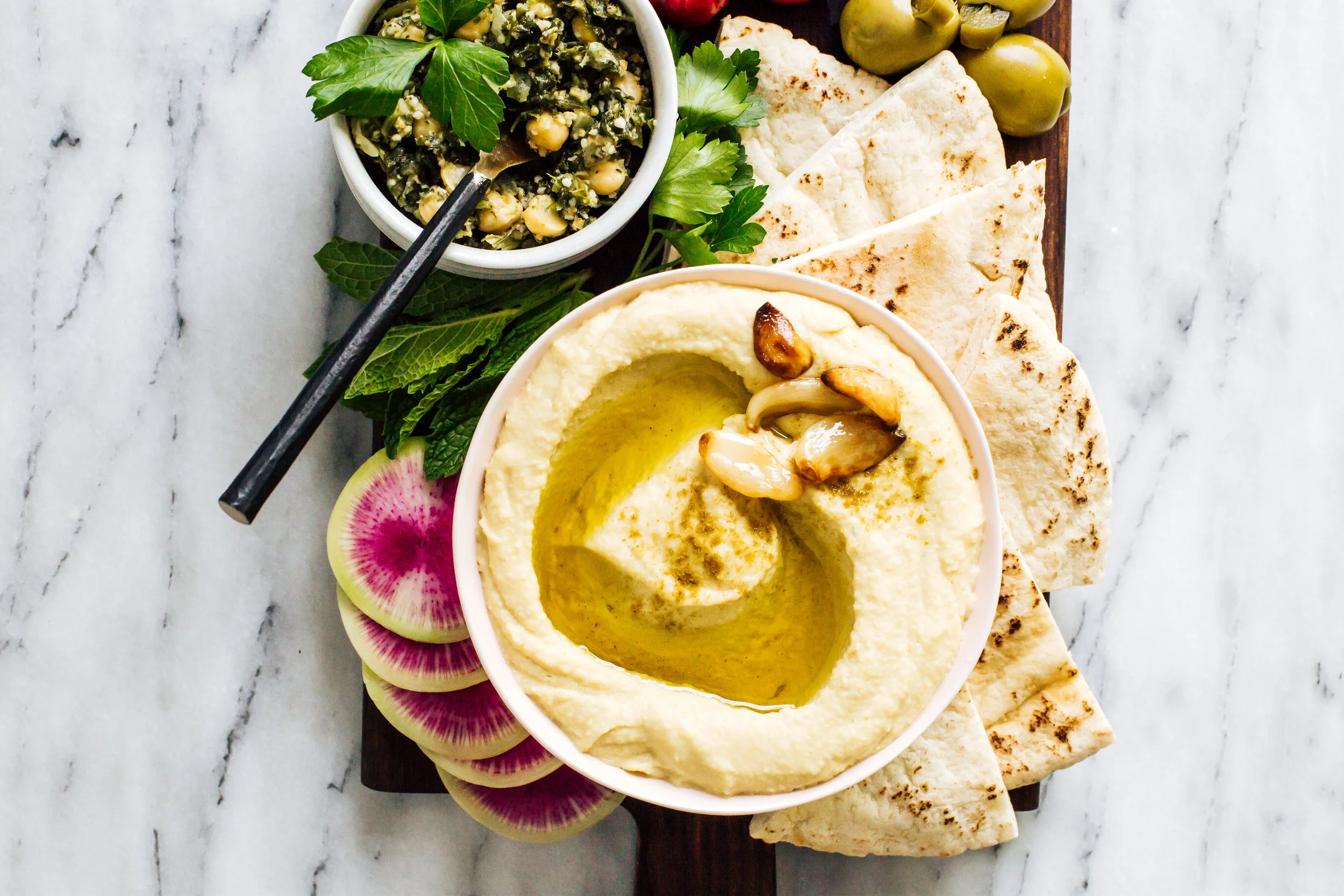 mezze_platter_for_two_roasted_garlic_hummus-7.jpg