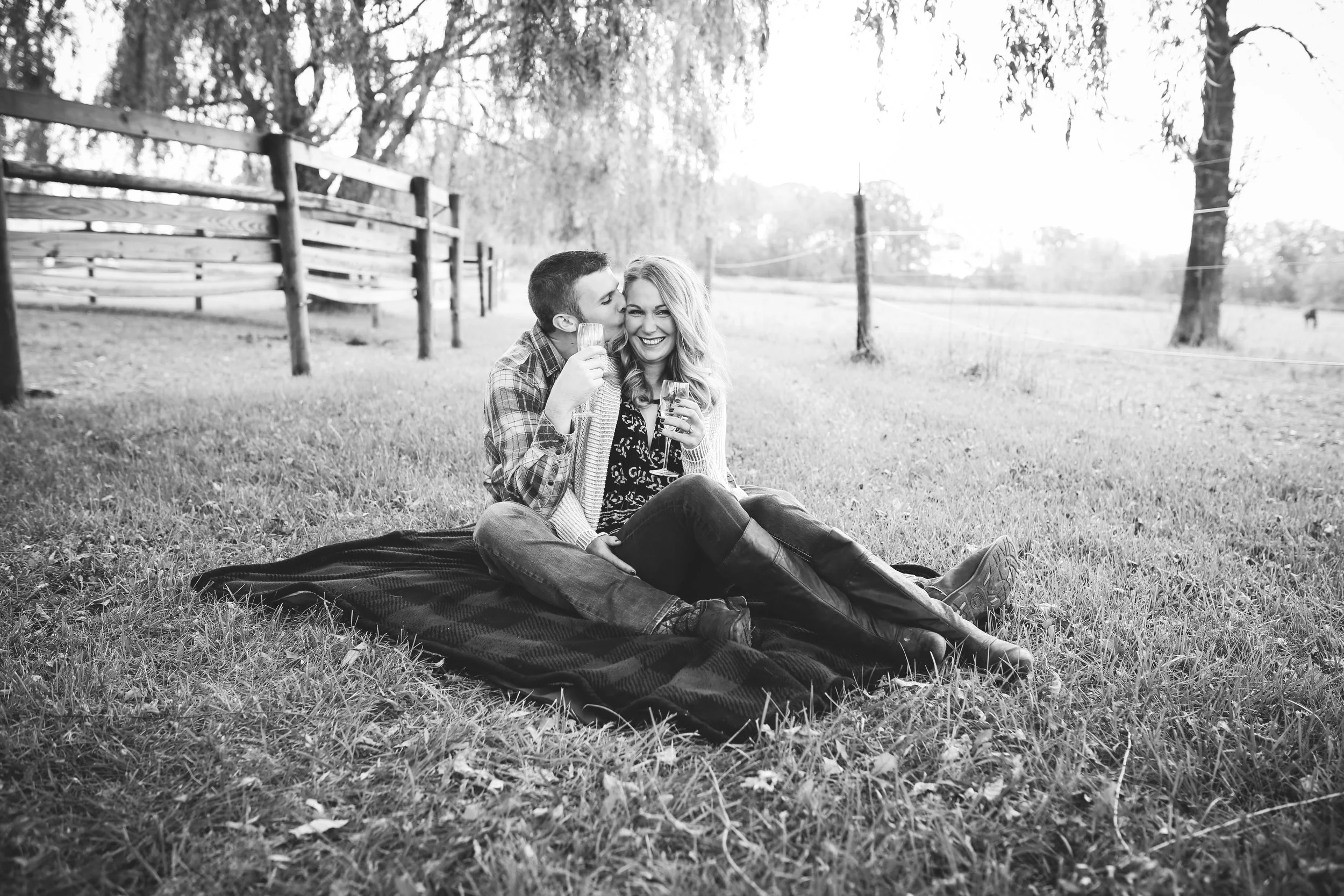 30-H+J Engagment.jpg
