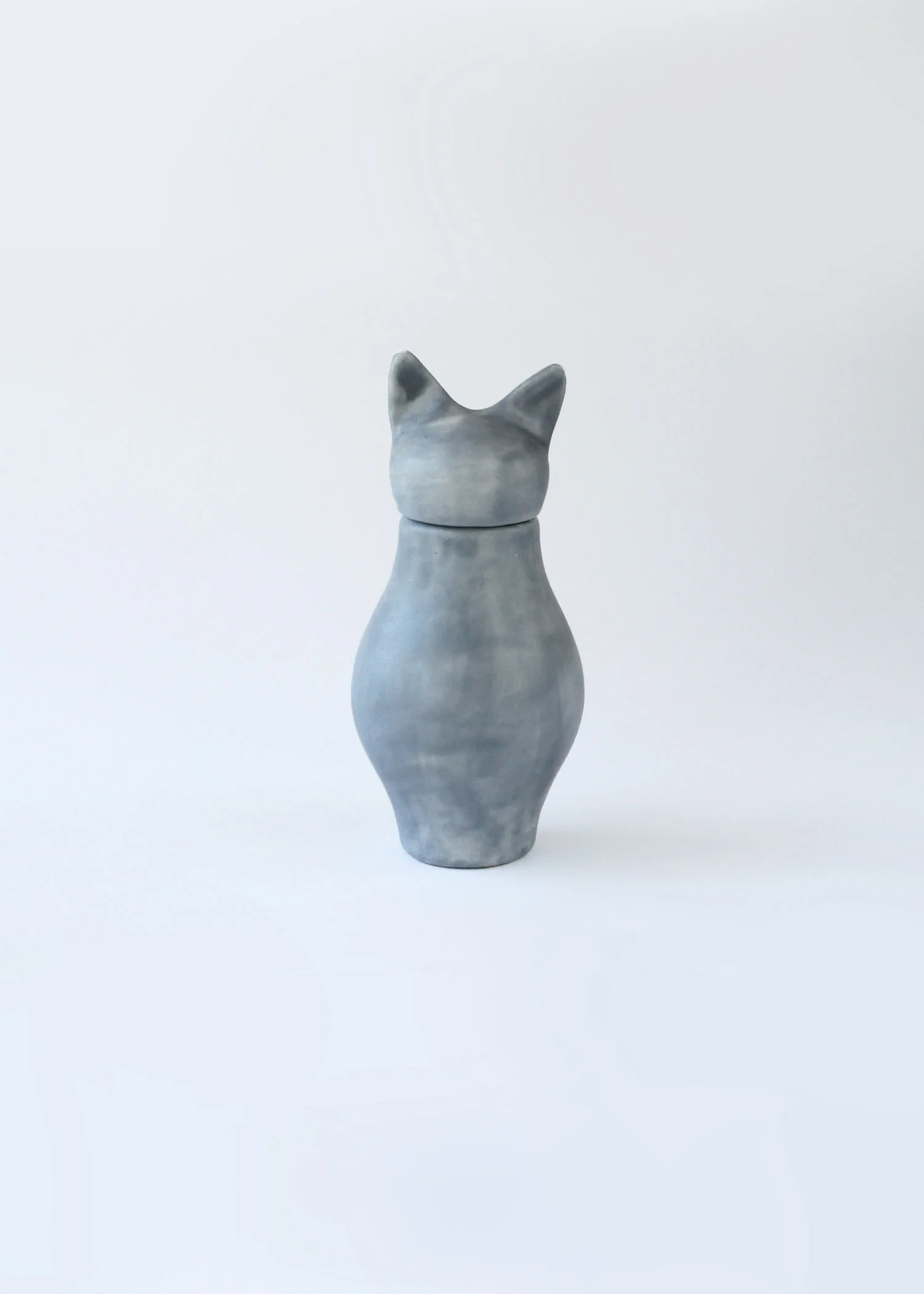 grey cat urn