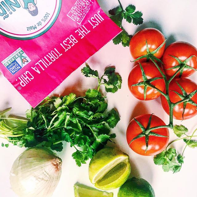 Real ingredients make us Just the Best Tortilla Chip 🍅🌽 #nongmo #glutenfree #nopreservatives #MiNi&ntilde;aFamily