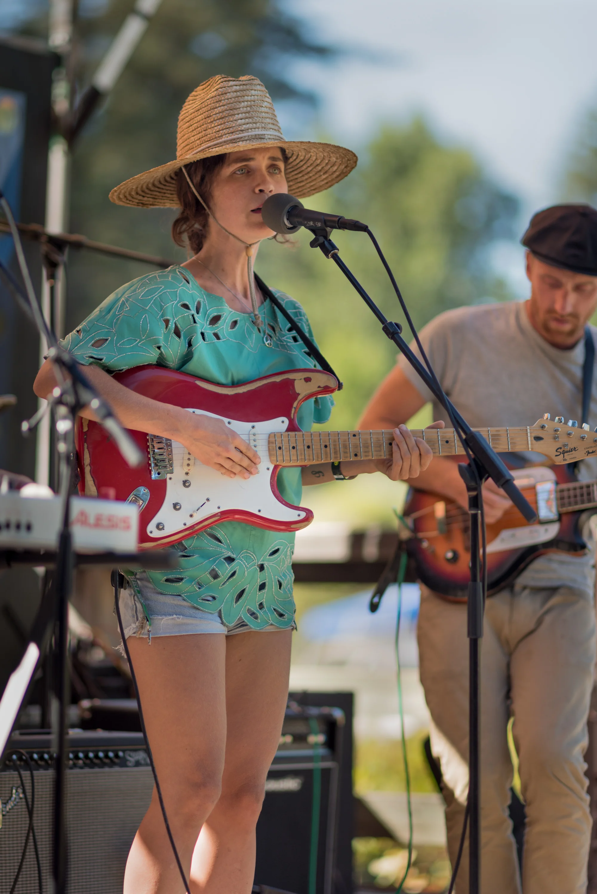 Earth Girl Helen Brown-4.jpg