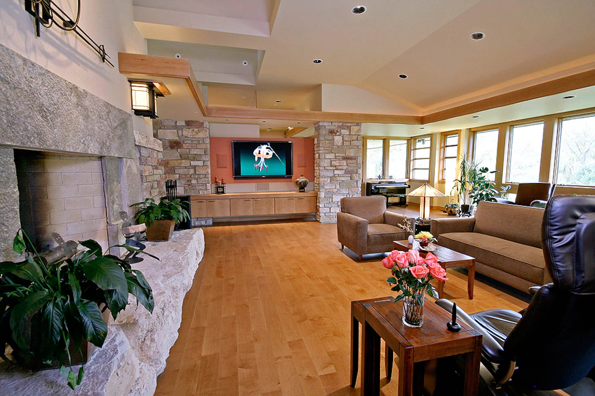 VTS-05-greatroom-B-sm.jpg