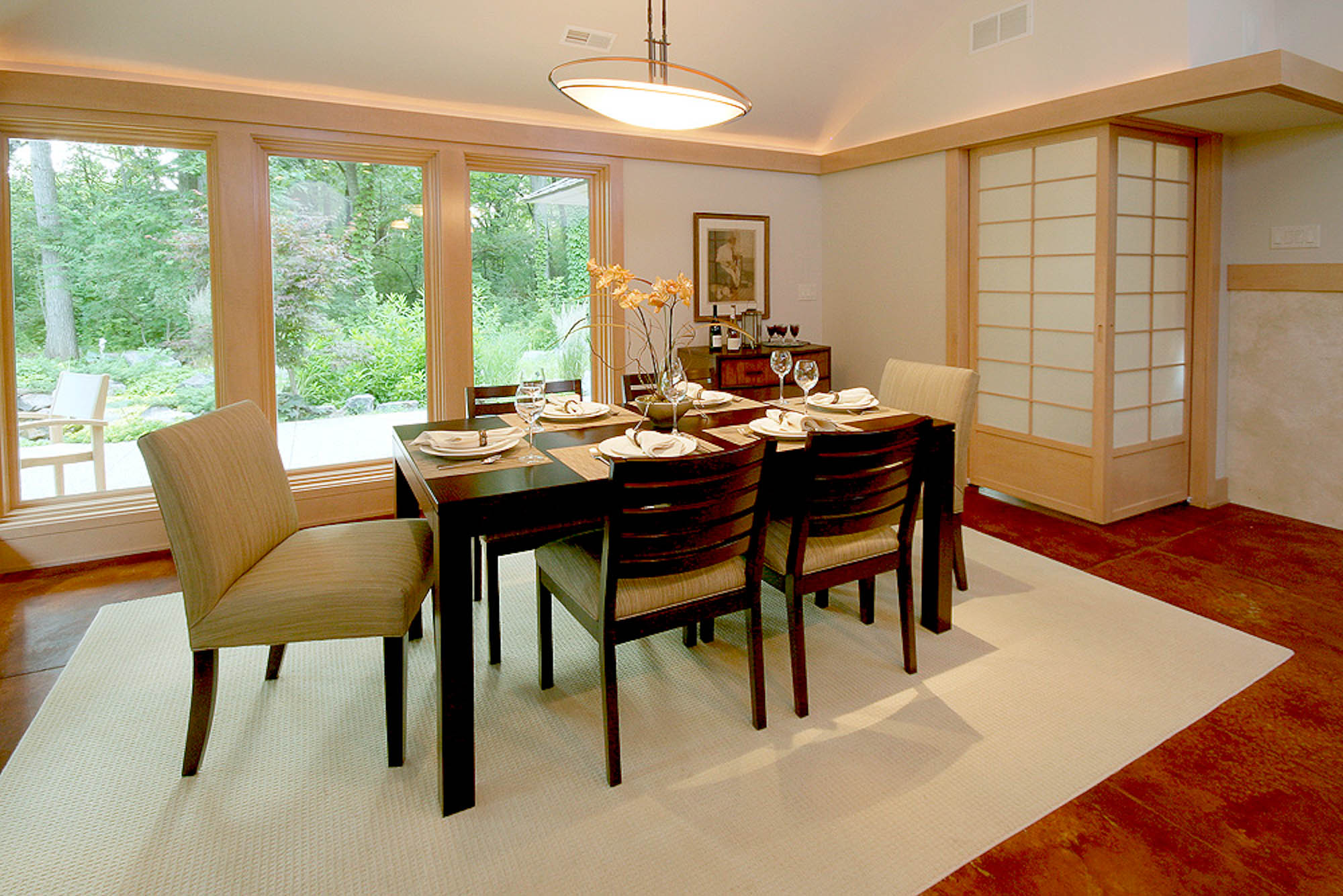 05-LBS-Dining-web.jpg