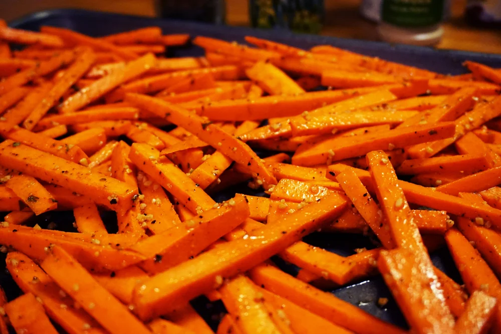 in the habit baked garlic sweet potato fries J A Y E M S E Y
