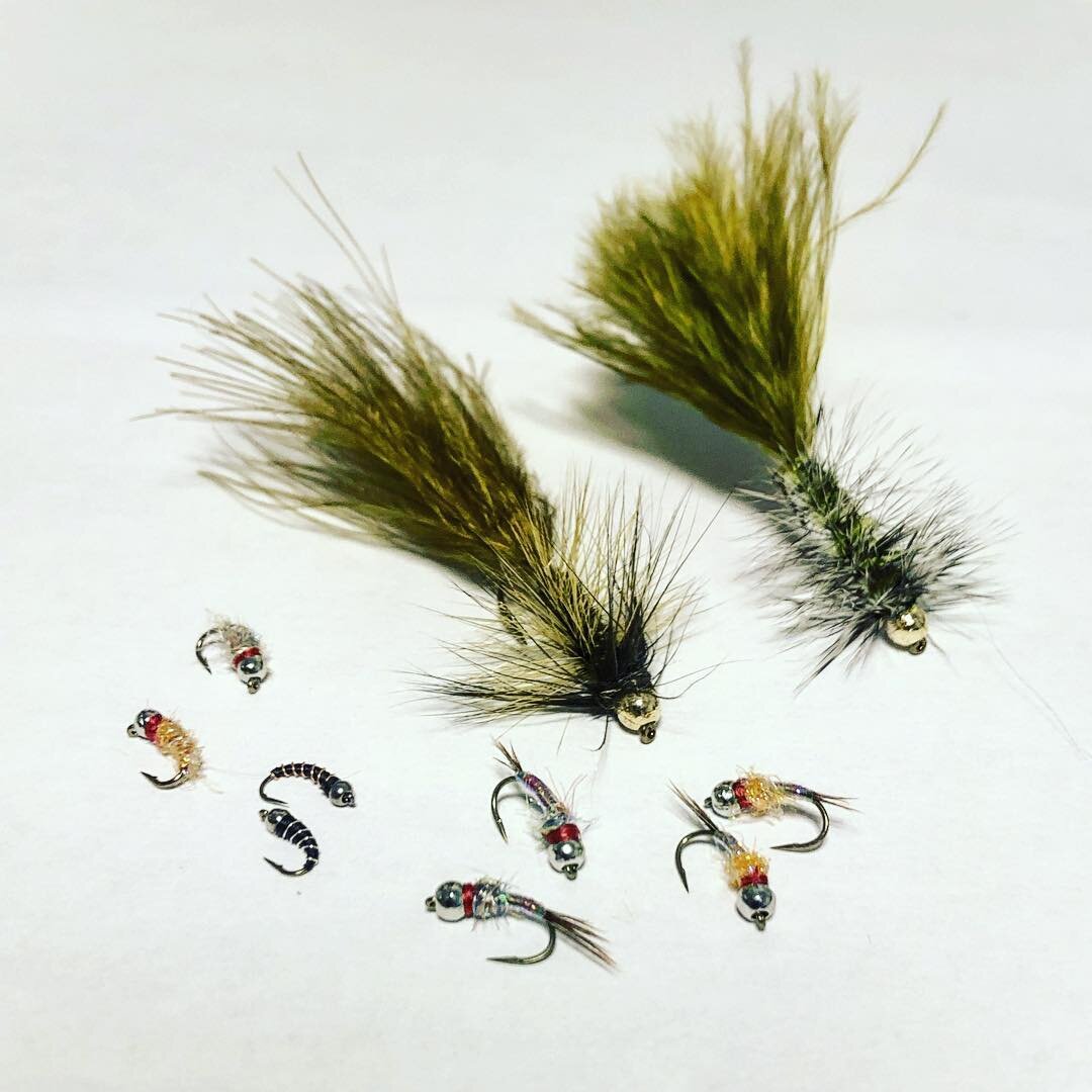 Hannah and I have been teaching ourselves to tie our own flies for fishing. Here are some of our first attempts. #flyfishing #flytying