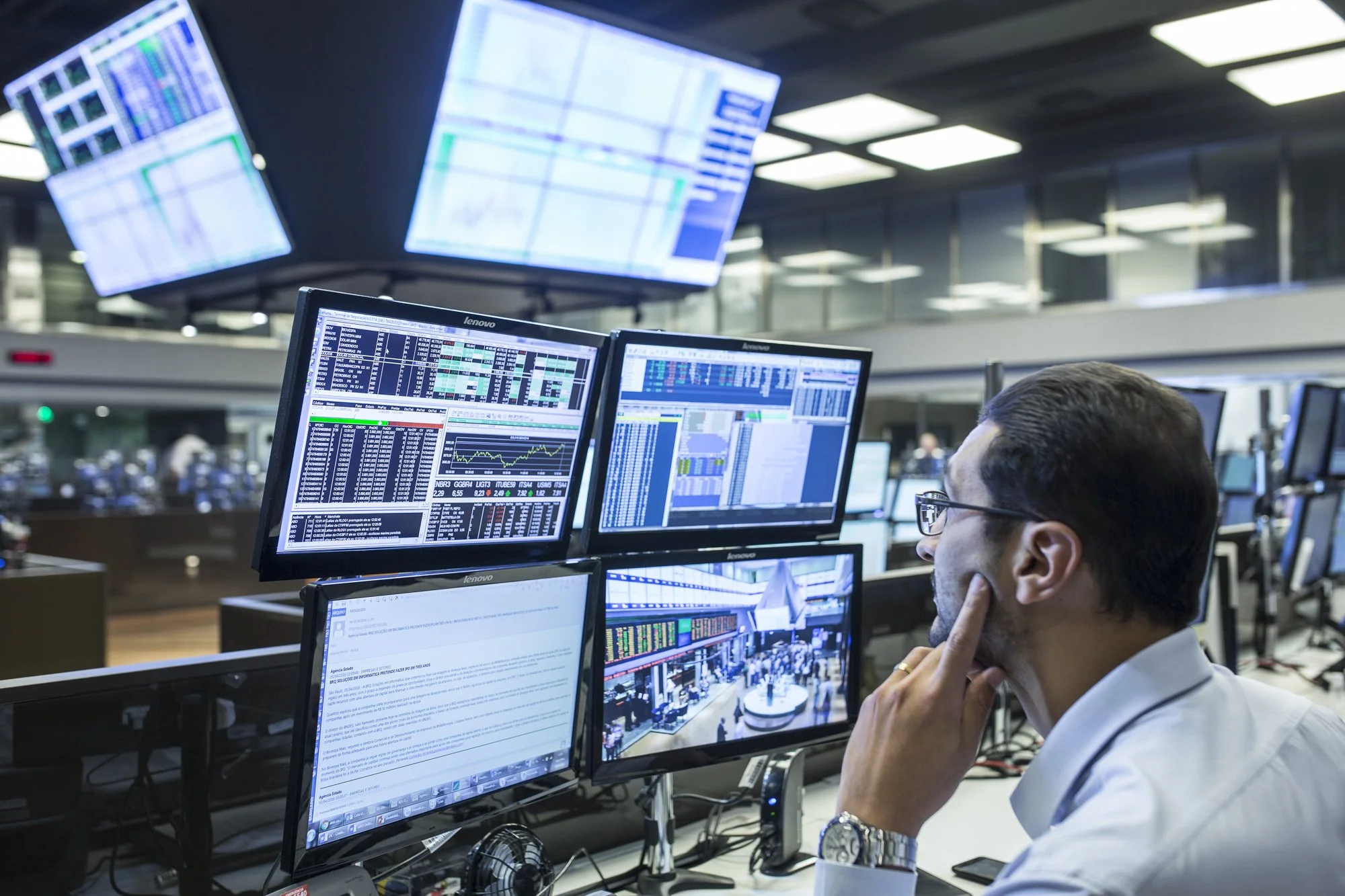 BM&F_Bovespa_abr2016_8393.jpg