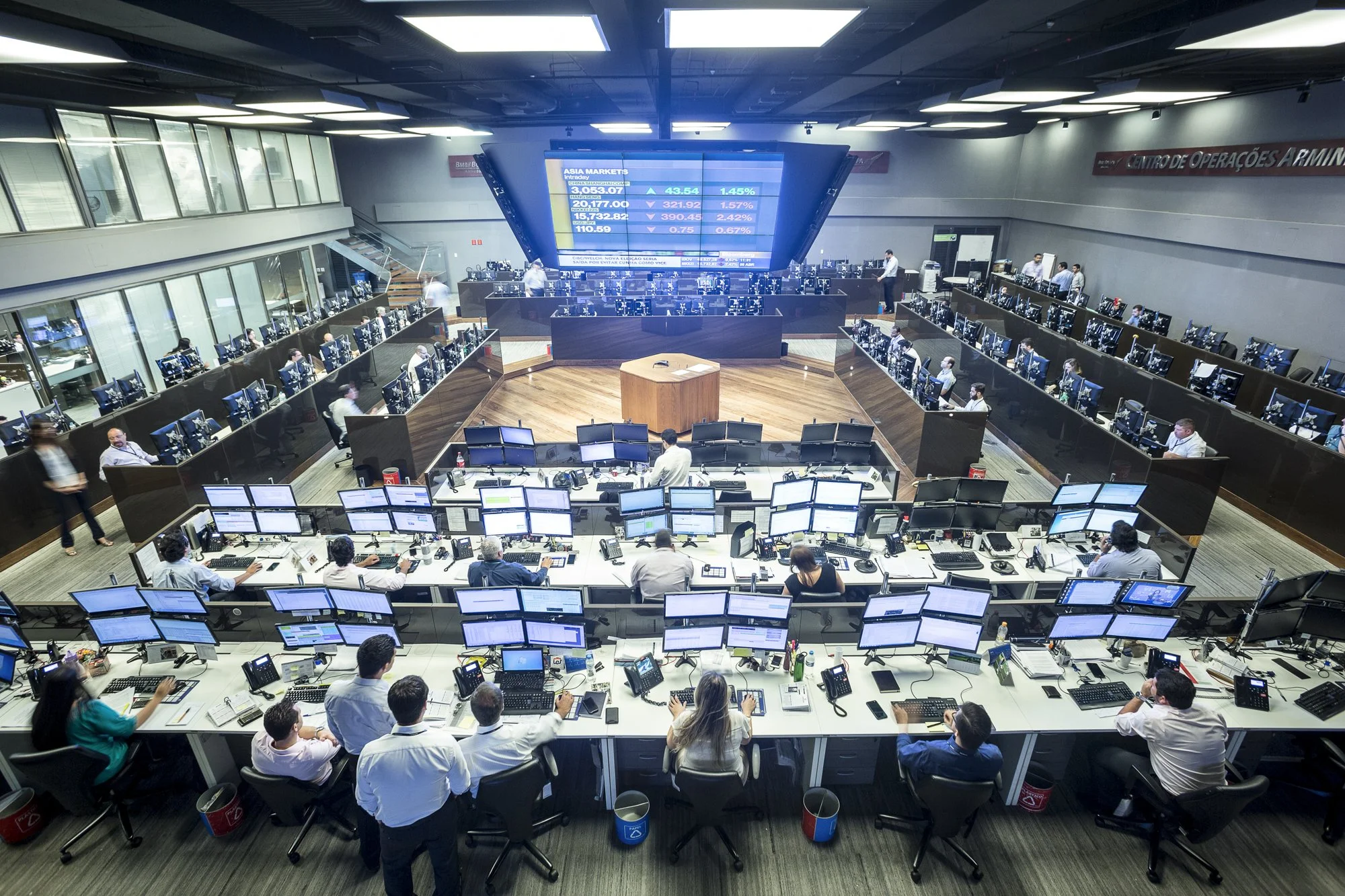 BM&F_Bovespa_abr2016_8223.jpg