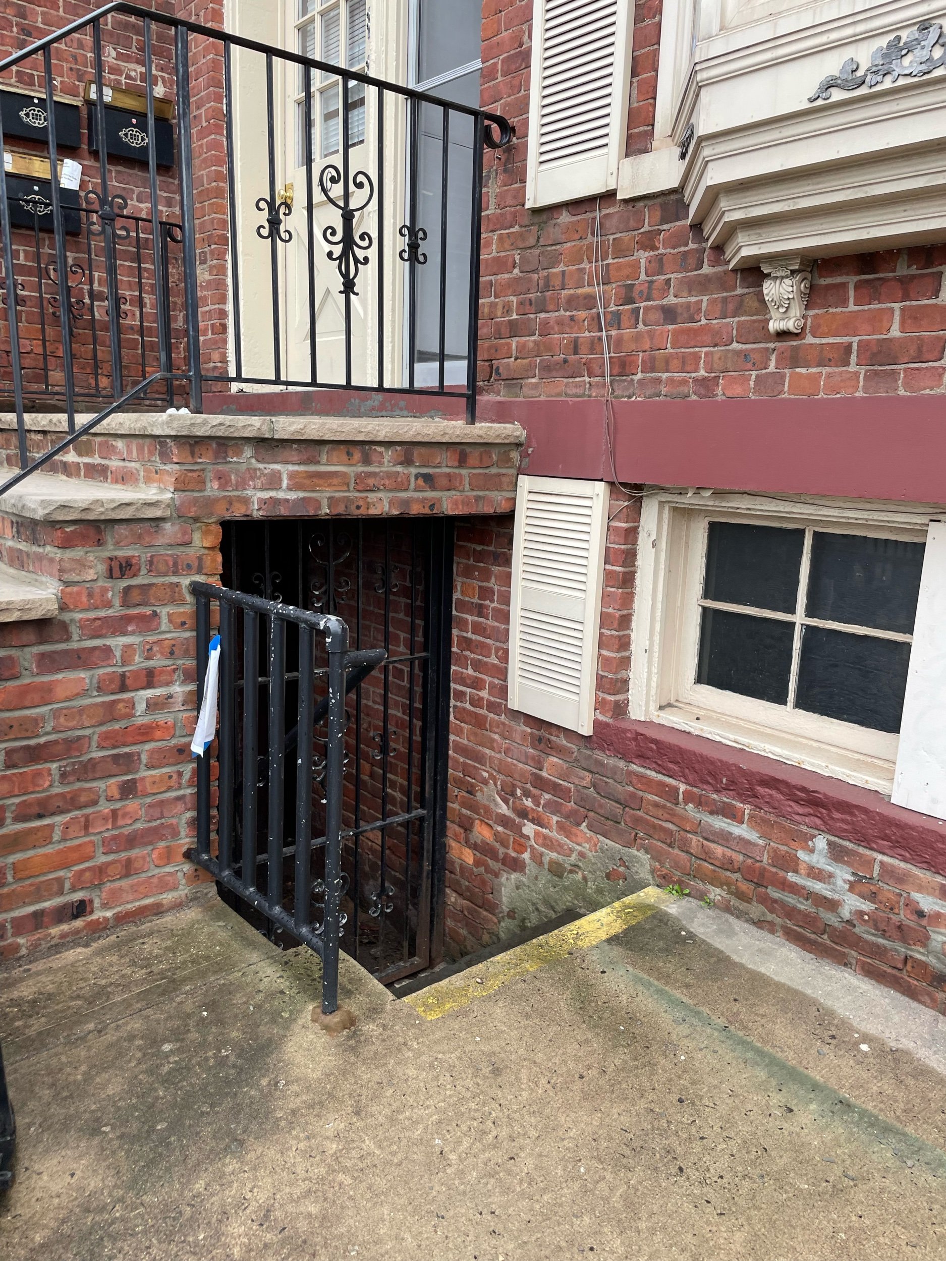 Quick Ways to Attack Wrought Iron Security Doors