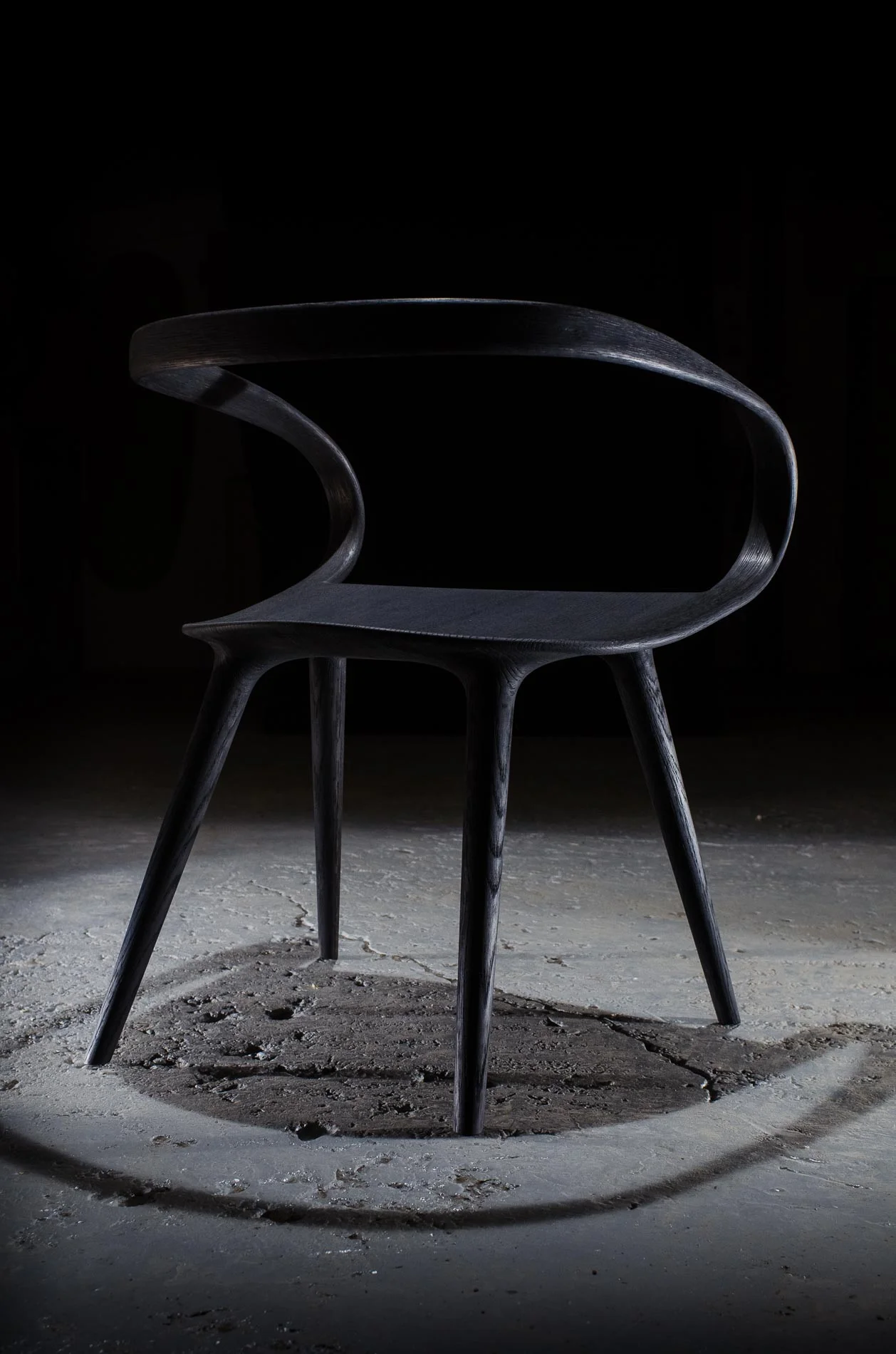 Velo.1 Ebonzed Oak Back45-web.jpg