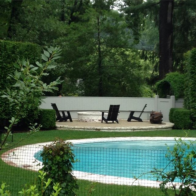Pool with Exedra Fire Circle in CT
#bfivestudio