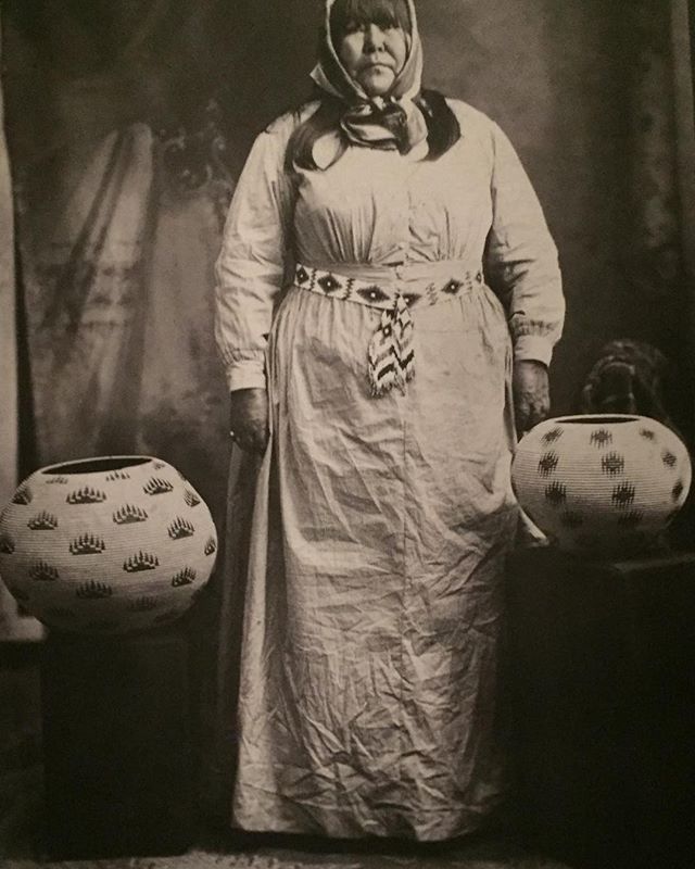 Datsolalee (Louisa Keyser) shown with her baskets in the ca1900 photo @metmuseum #dikercollection