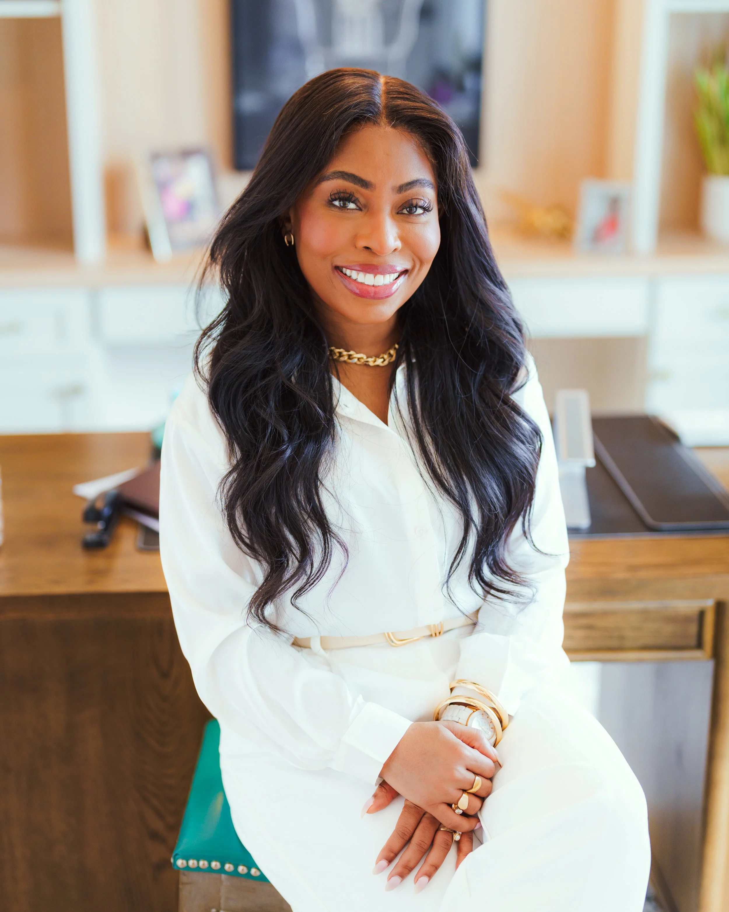 EvonInyang_portrait_2025_252 copy.jpg