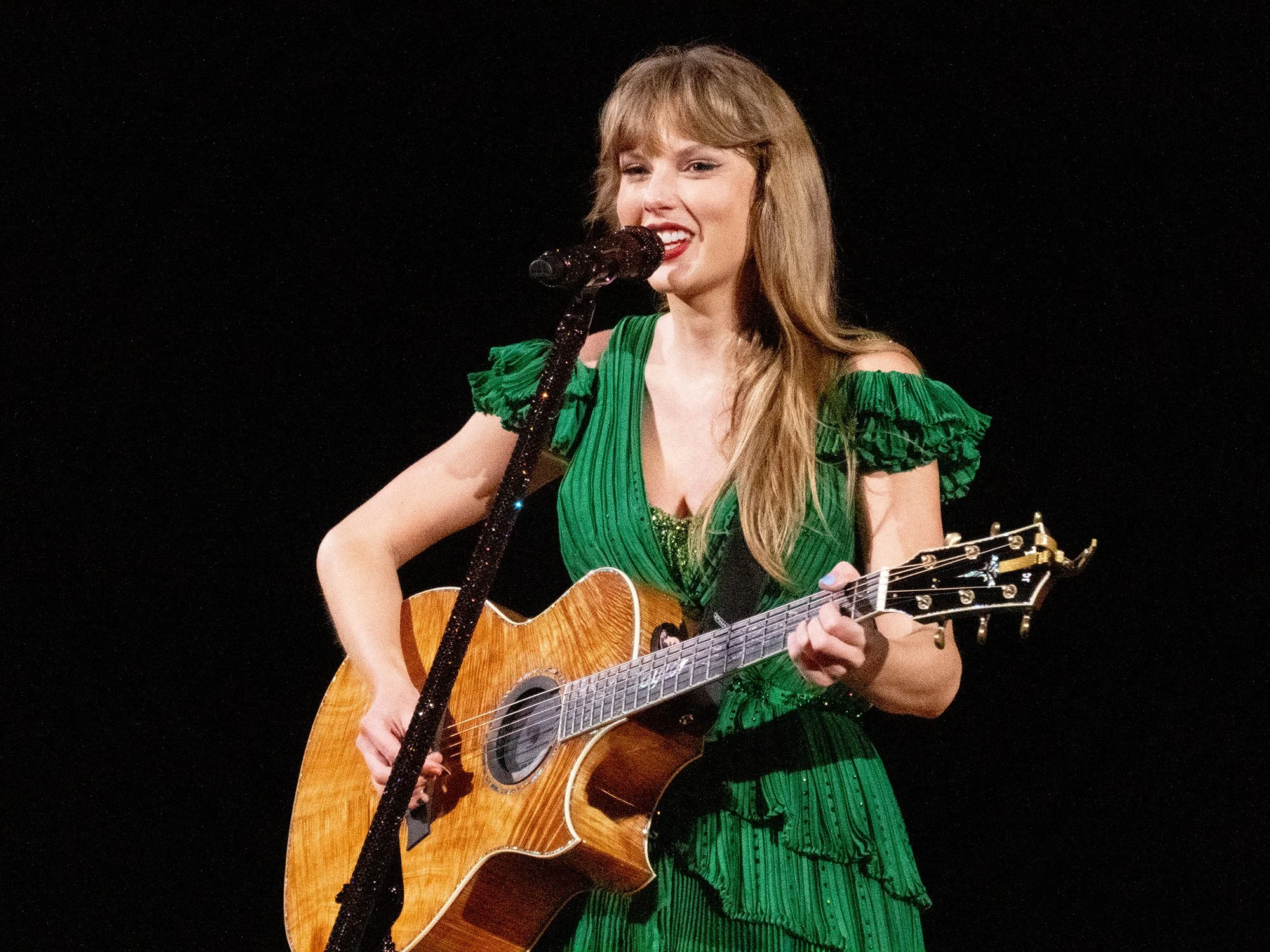 042323-Taylor Swift 300.JPG
