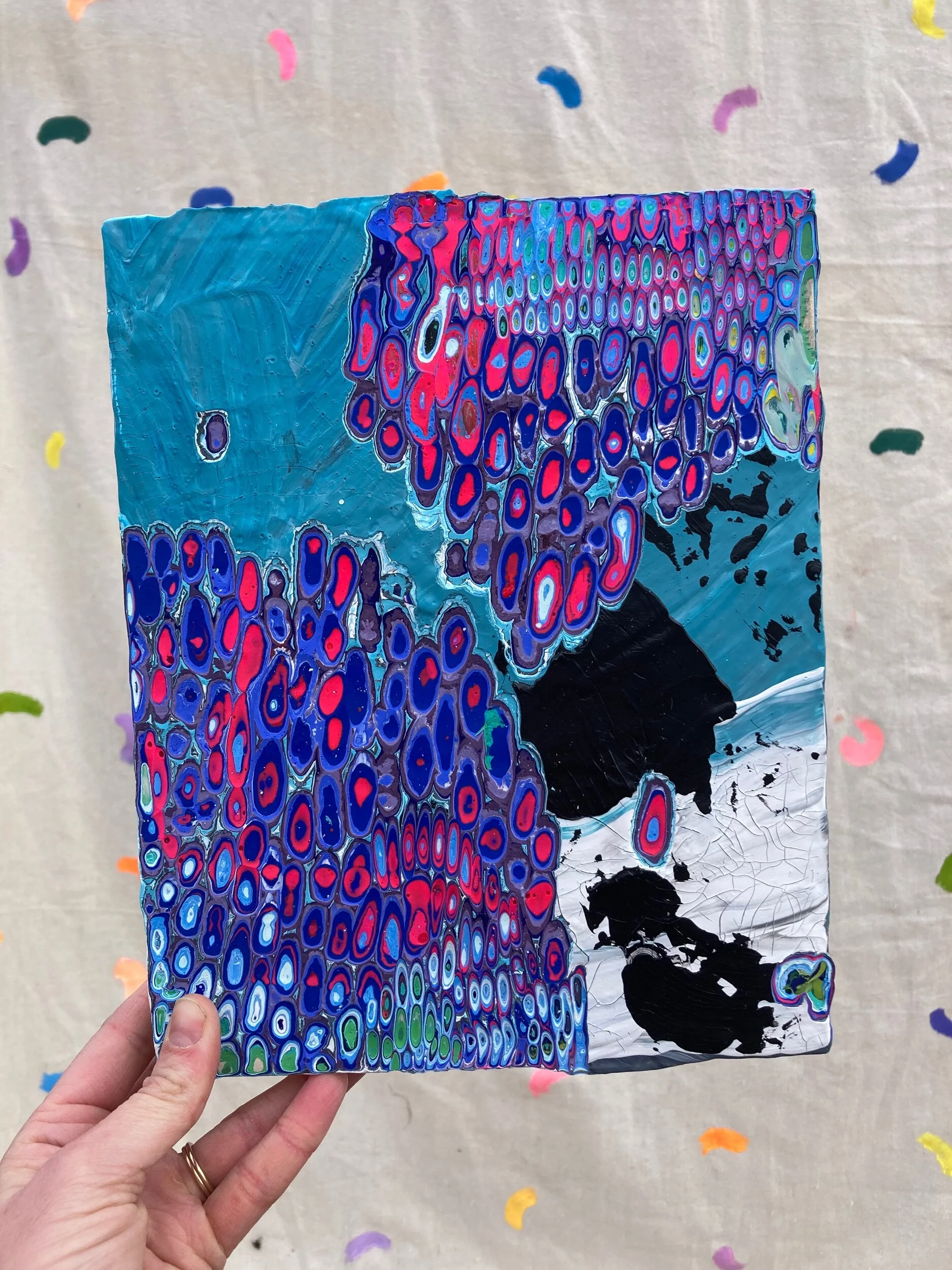 CC4AB523-F0F5-4CF8-B49C-503EA69674AF