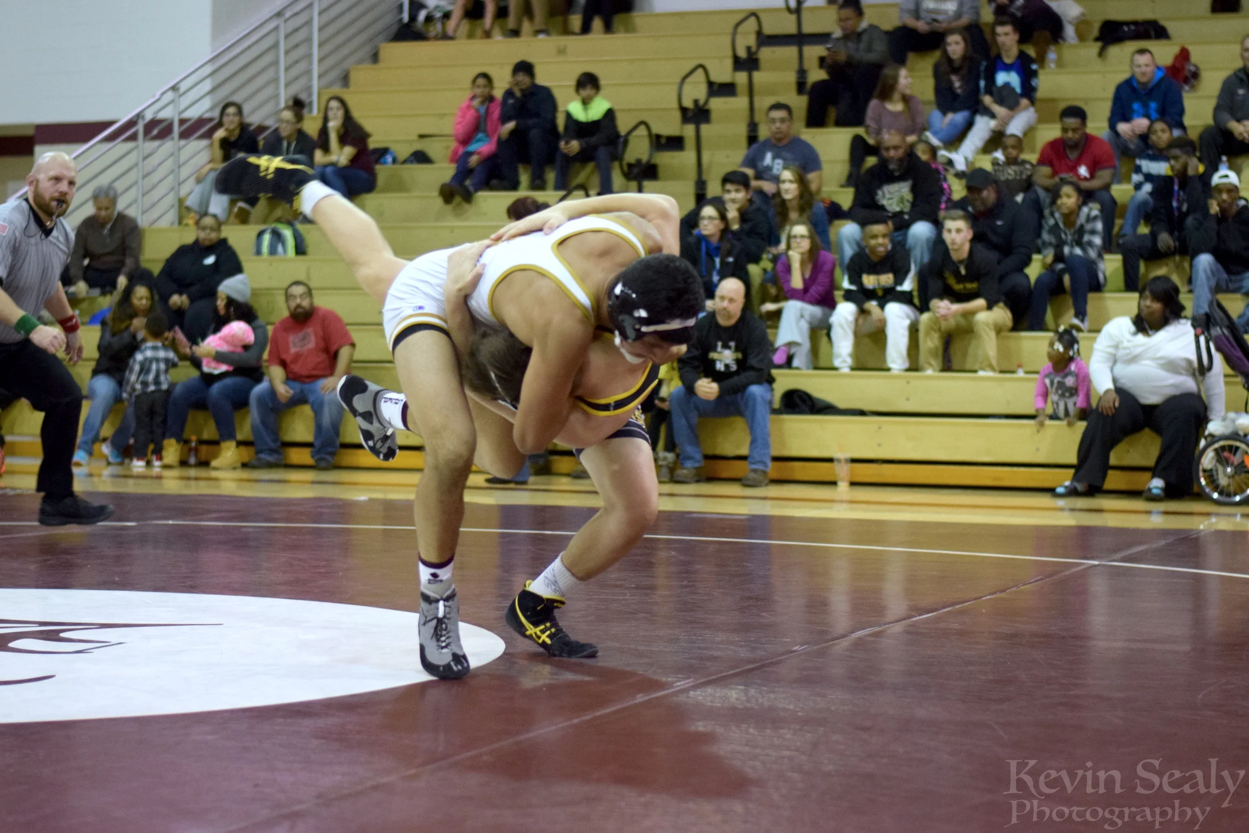 #4 Lockport Edges Joliet West, 38-37