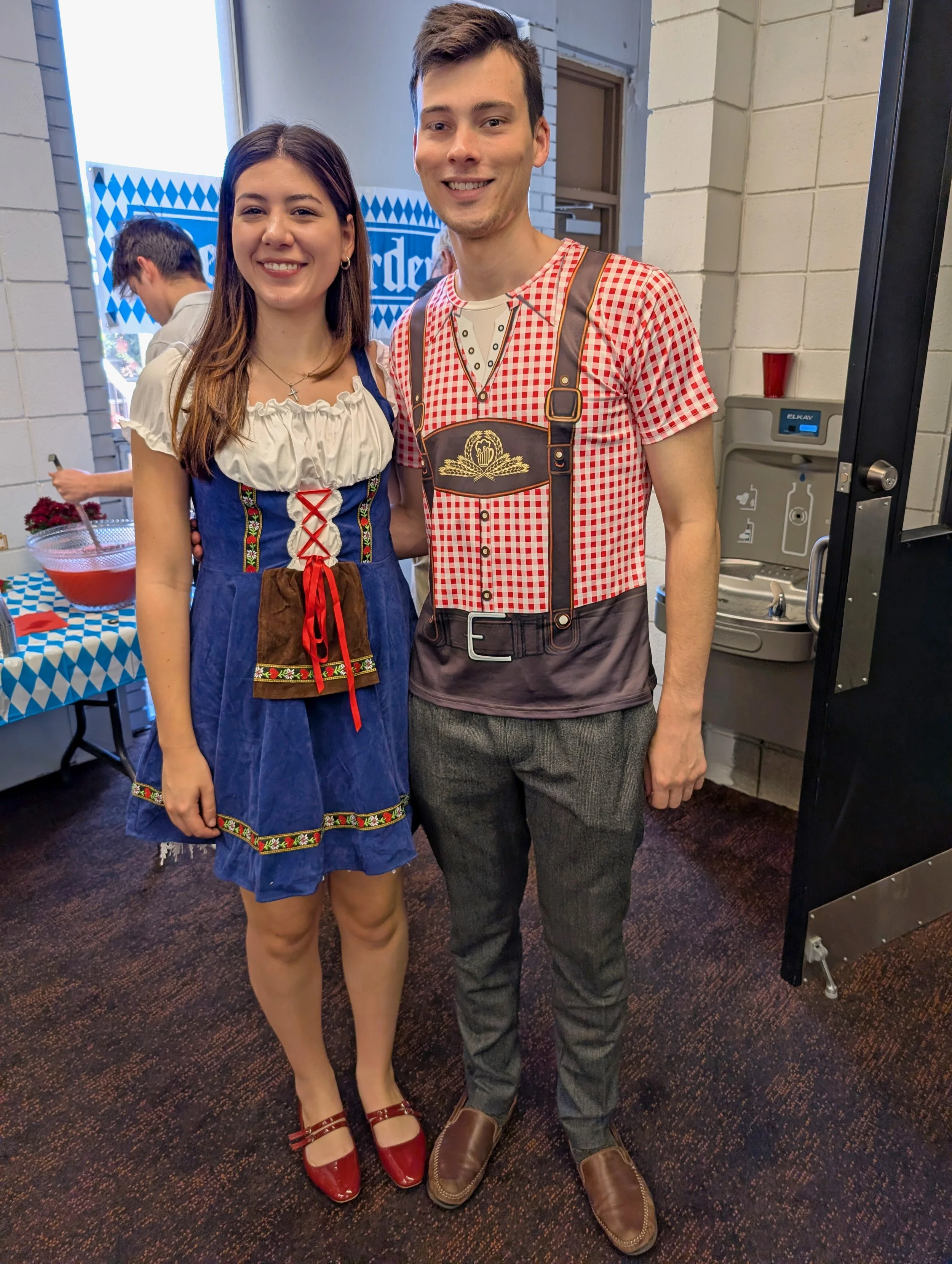3-Costumes.jpg