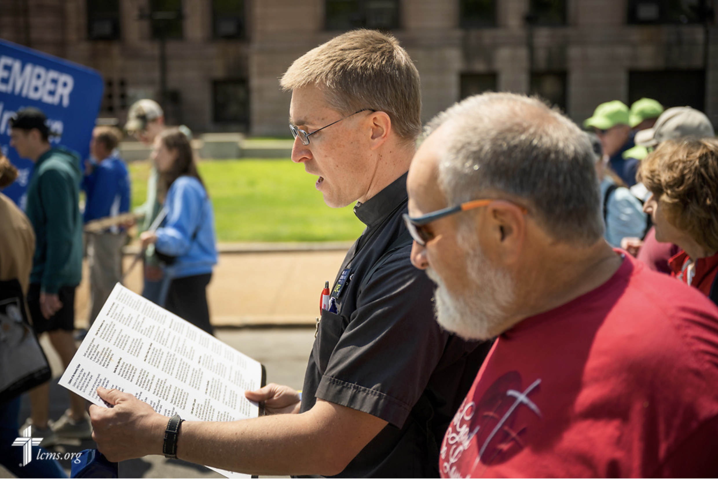  Lutherans attend the March on the Arch on Saturday, April 29, 2023, in St. Louis.   LCMS Communications/Erik M. Lunsford  