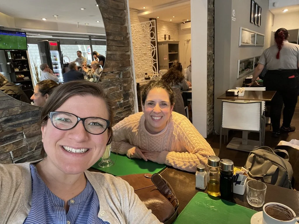 Rachel enjoyed lunch and conversation with Gaby, a friend and one of the 9 deaconess students of the Lutheran Church of Uruguay.