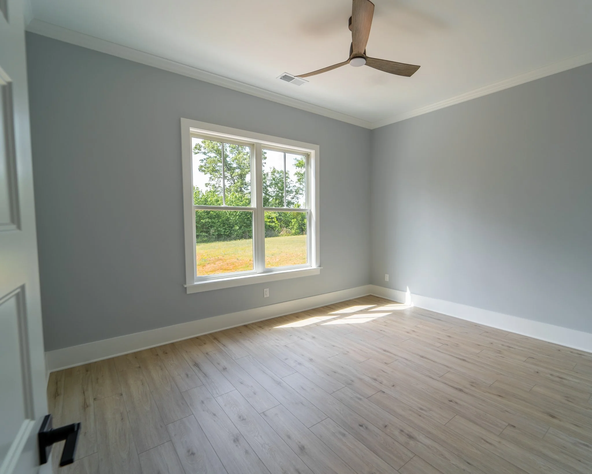 Bedroom2_02.jpg
