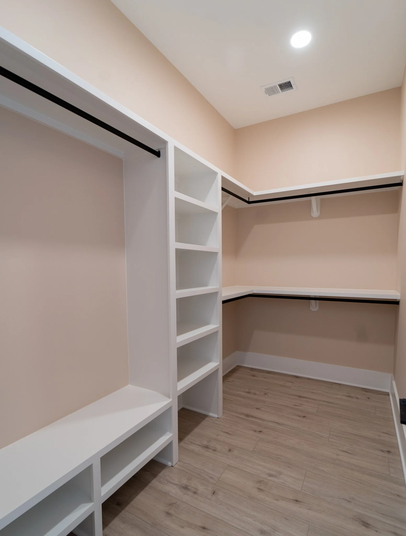 PrimaryCloset01.jpg