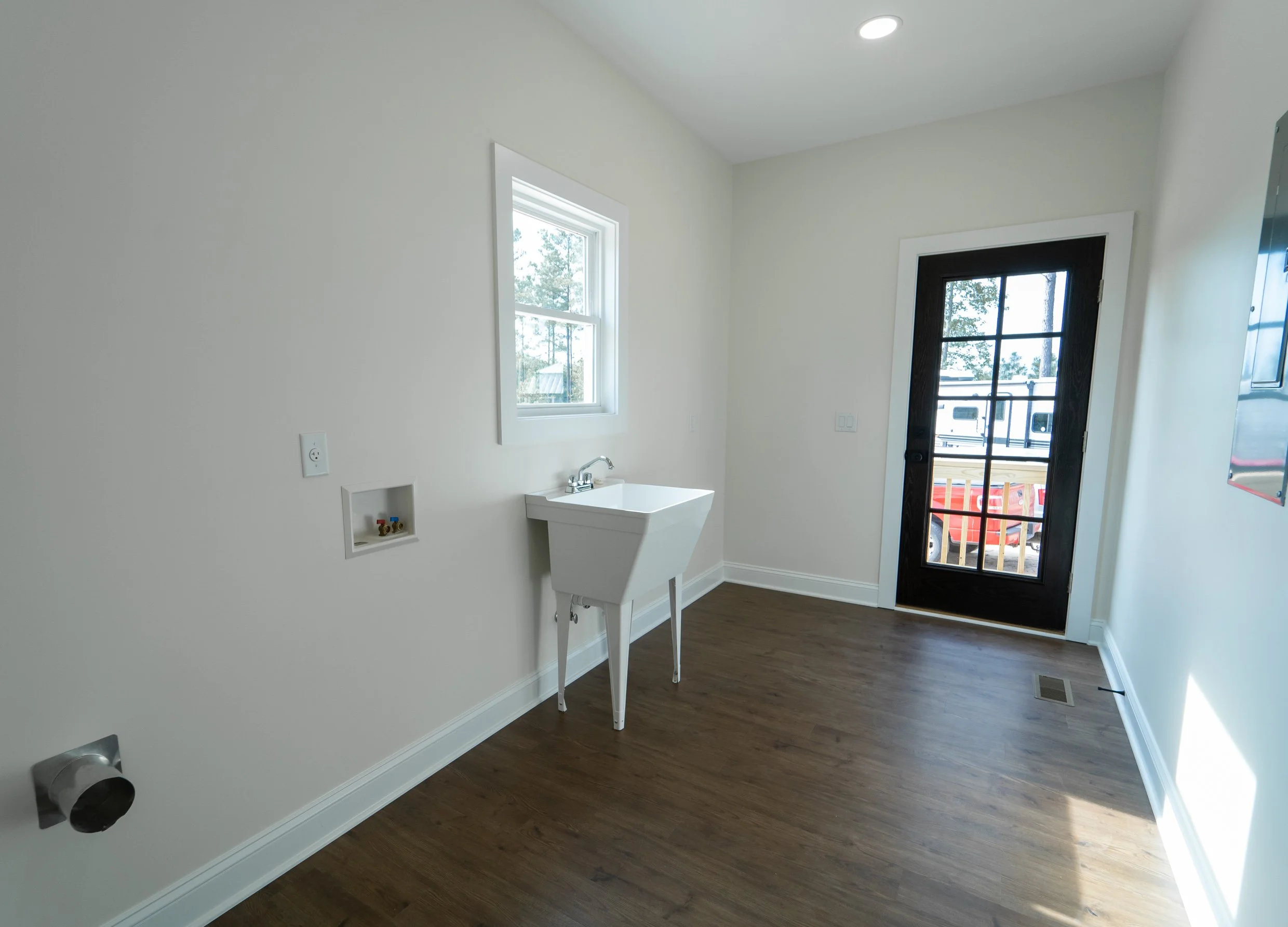1891 Gum Springs Rd-6.jpg