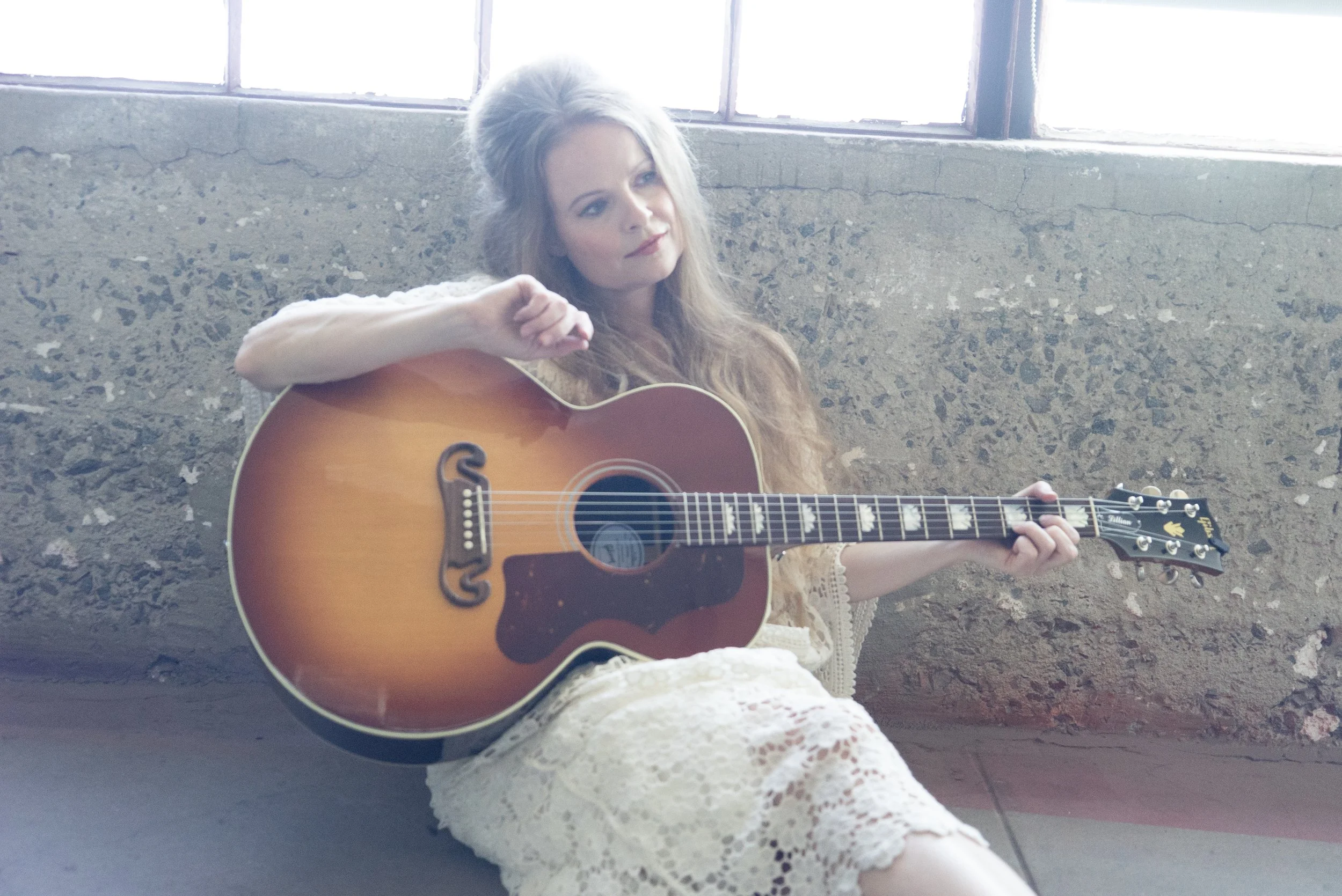 The Return of Singer-Songwriter Alice Wallace