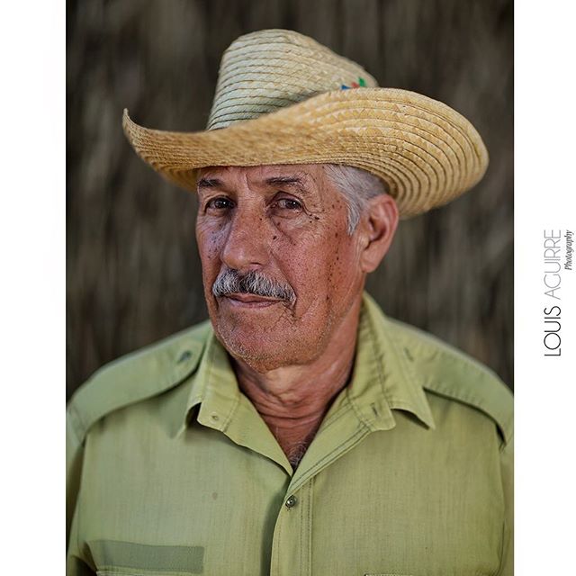 Portrait of Omar, a Vi&ntilde;ales tobacco farmer. 
Vi&ntilde;ales, Cuba 
#portrait #farmer #vi&ntilde;ales #pinardelrio #cuba #portraitphotography #natgeo #yourshot #lensculture #myfeatureshoot #everydaylatinamerica #everydaycuba #cuba2day #cubagall