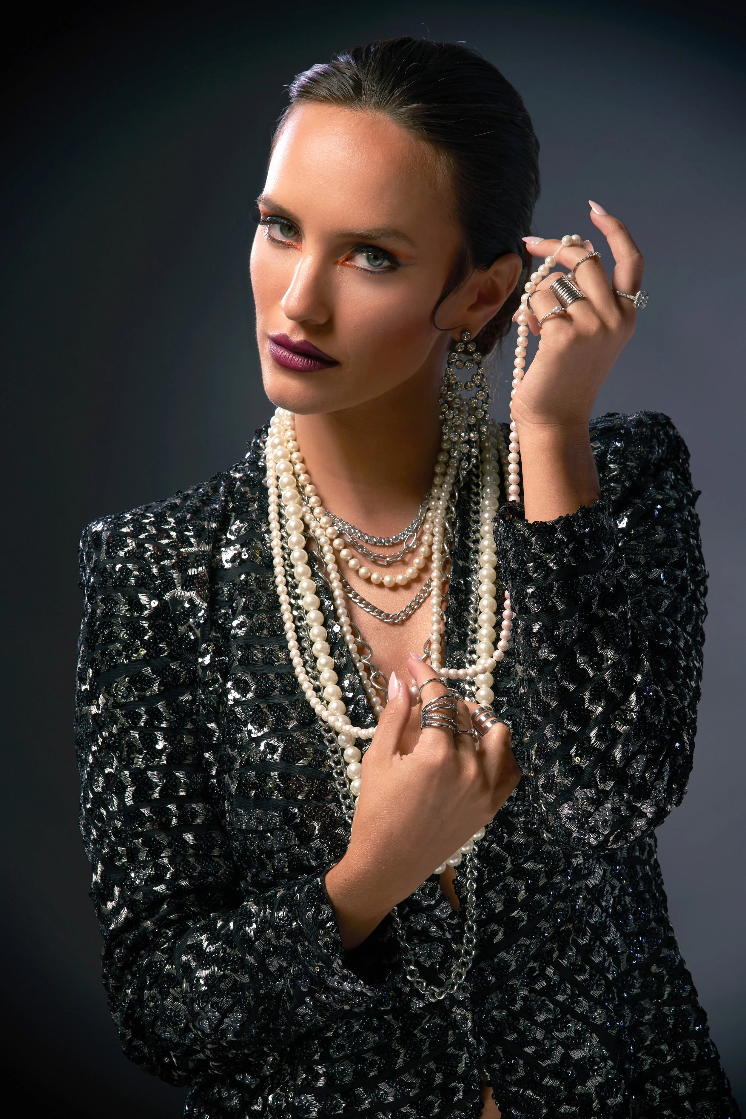 20190912-Rachel_Half_body_Pearls_2__Final_DSC5232_WEB.jpg