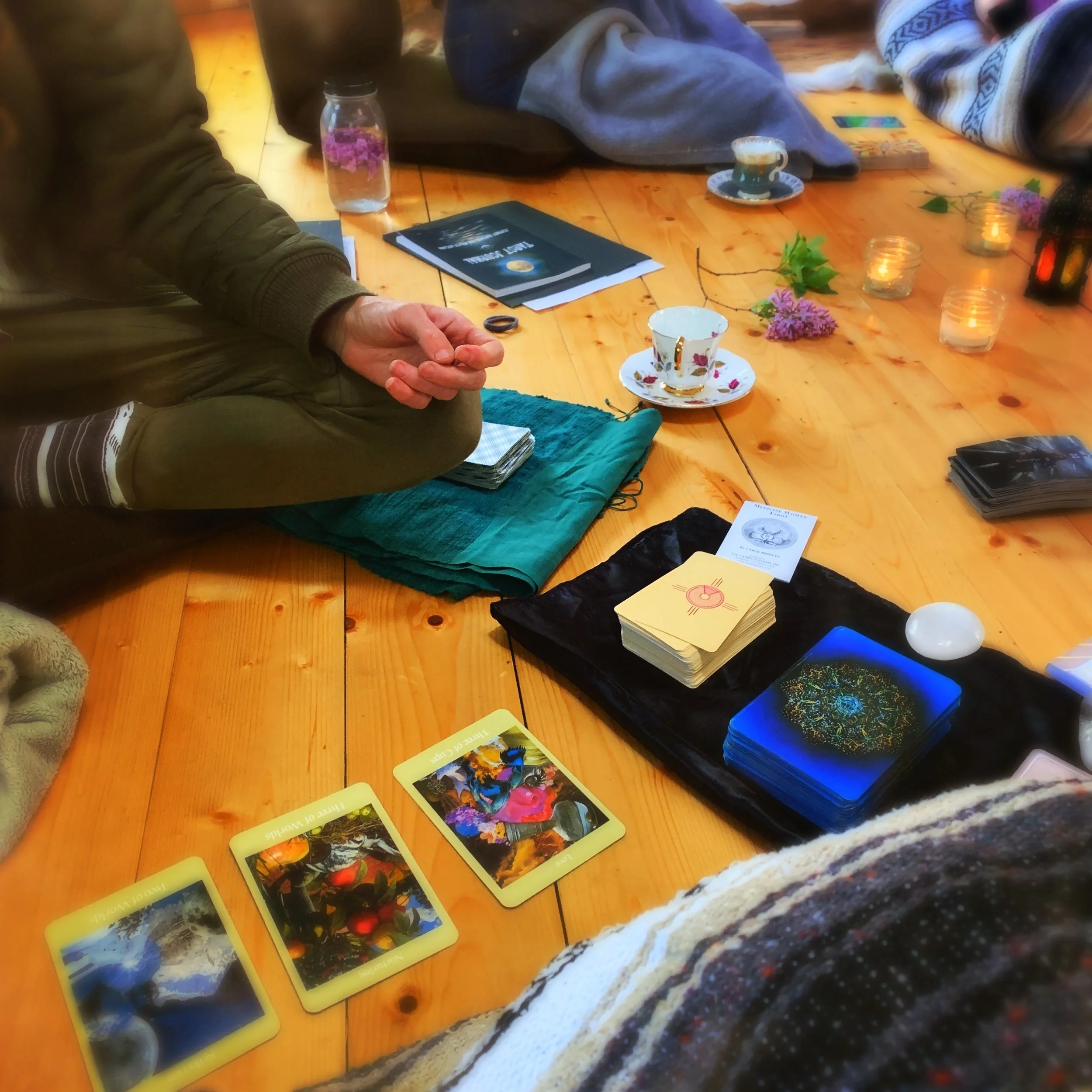 Tea &amp; Tarot with Spirited Places