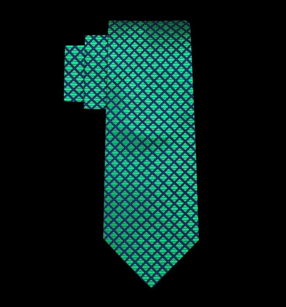Single Green Black Encore 2.jpg