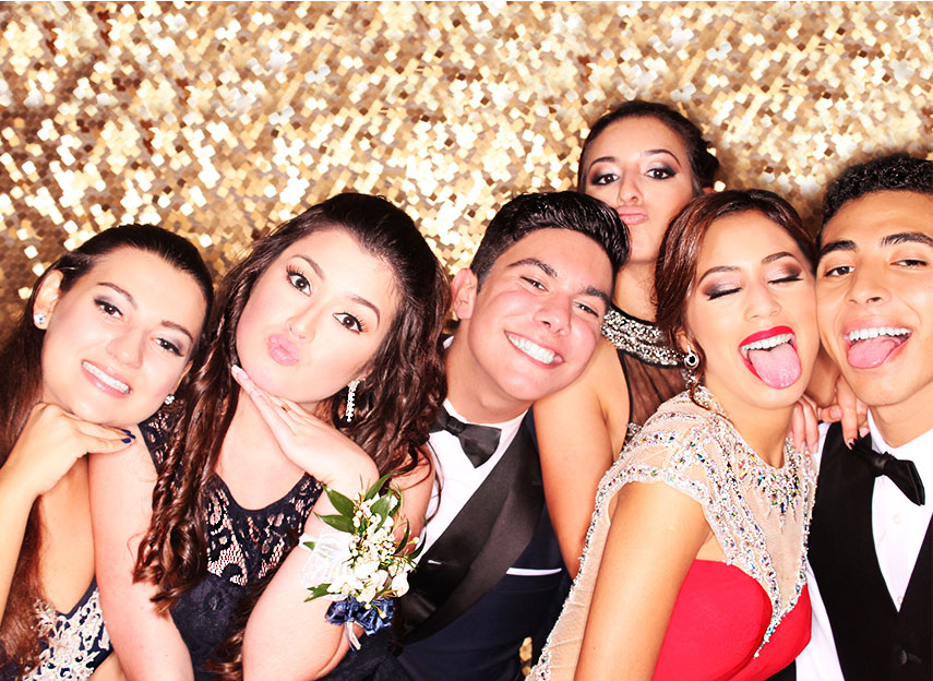 pinecrest-photobooth-4-prom-dance.jpg