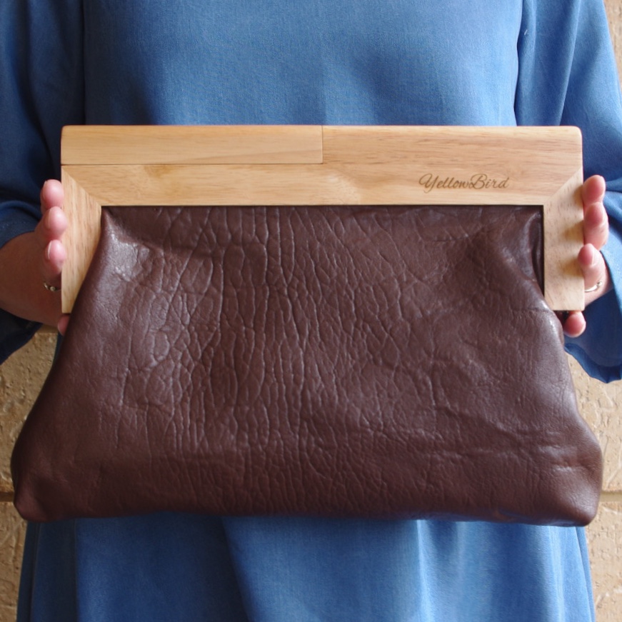 Leather_Brown Textured N (Large Evelyn)_Thumbnail.jpg