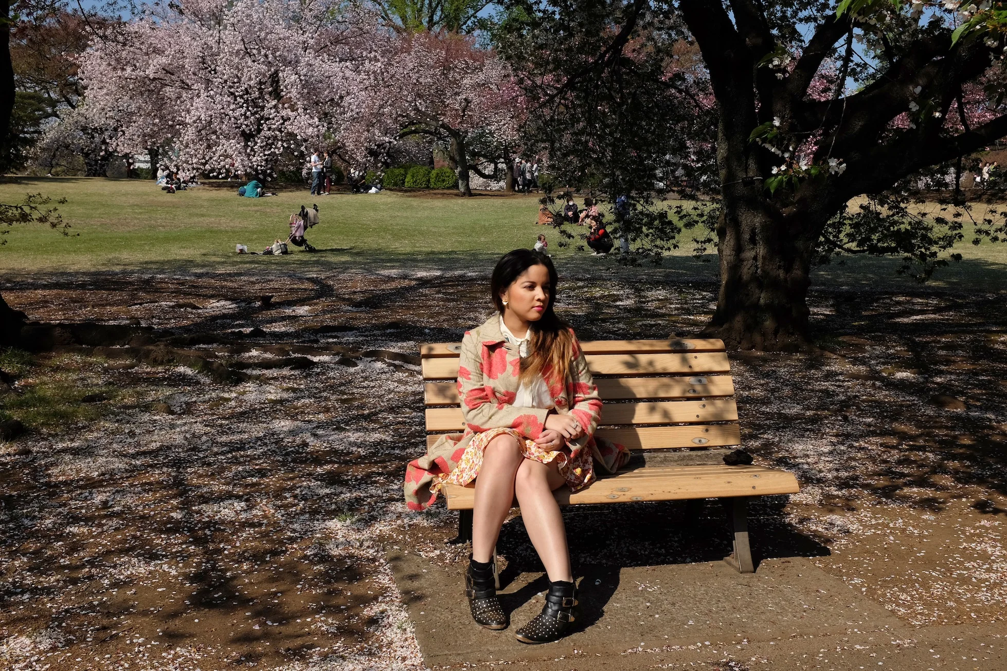 sakura, cherry blossom, Shinjuku, shinjuku gyoen national garden, flower, botany, botanical, Spring, Japan, Travel, photography, fashion photography, street photography, romance, love, Nezuki, blogger, MATRIOCHKA by Les Briqu'a * braque, Forever 21, Uniqlo, Lovisa, Prada, Sunglasses, kawaii, sweet, cute
