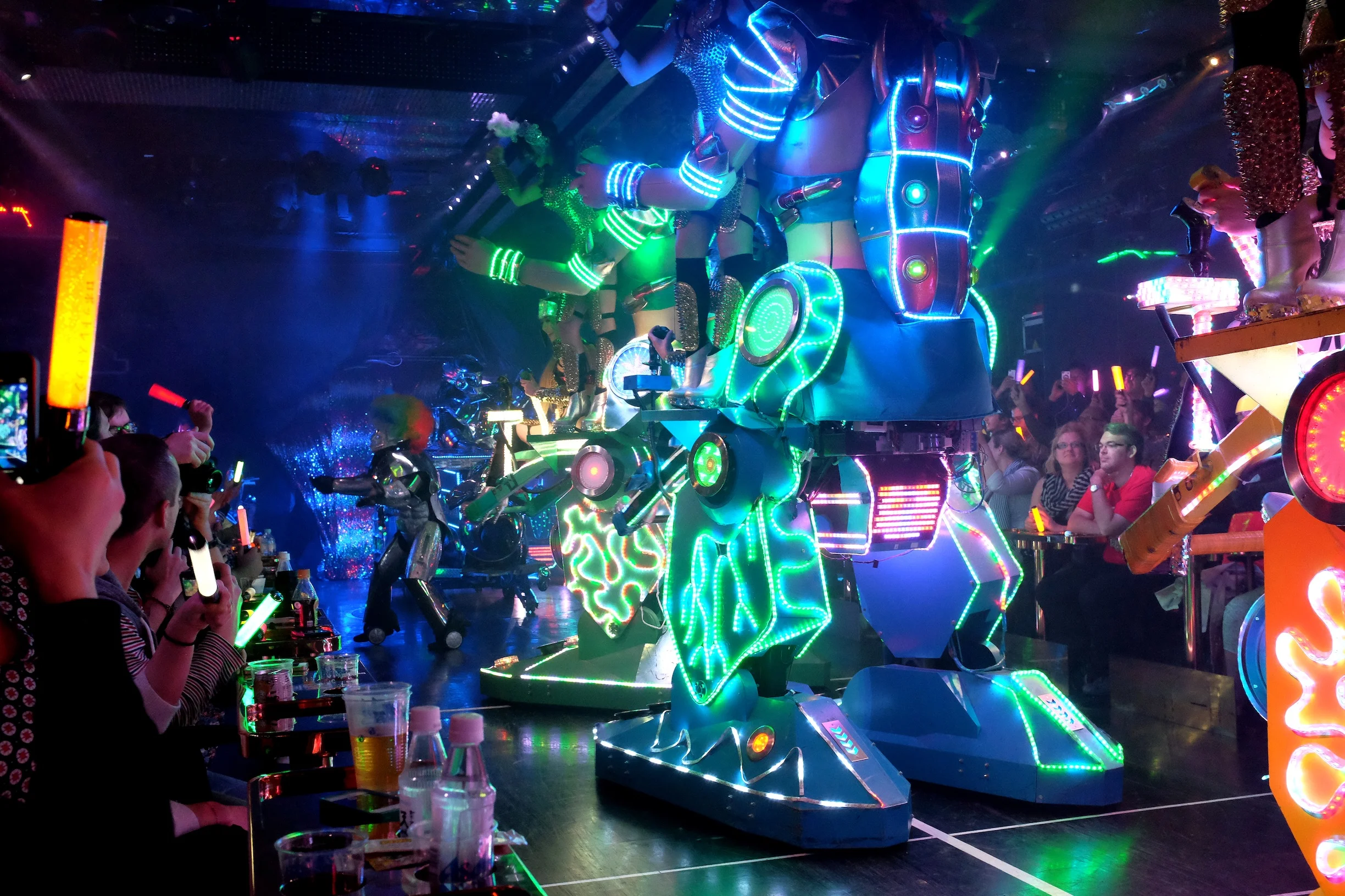 Robot Restaurant, Tokyo, Shinjuku, Robots, Japan, Japanese girls, Robotic, dance, restaurant, nightlife, Tokyo nightlife, drinks, travel, Japan travel, fun, vodka, beer, entertainment, studs, spikes, costume, mecha, lights, artistic, fashion, interest, Nezuki, blogger, music, live entertainment, show, cabaret, show restaurant