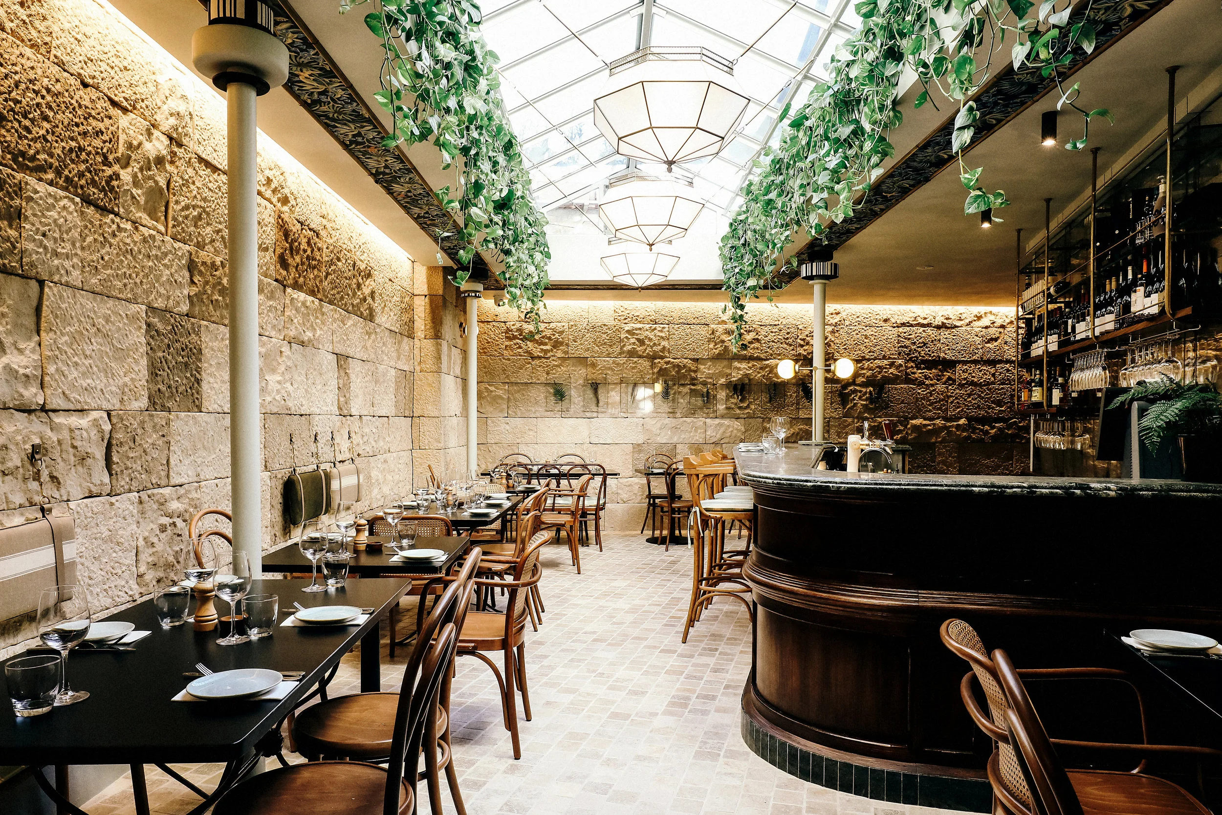 The Garden Opens at the Lord Dudley Hotel — WM MEDIA