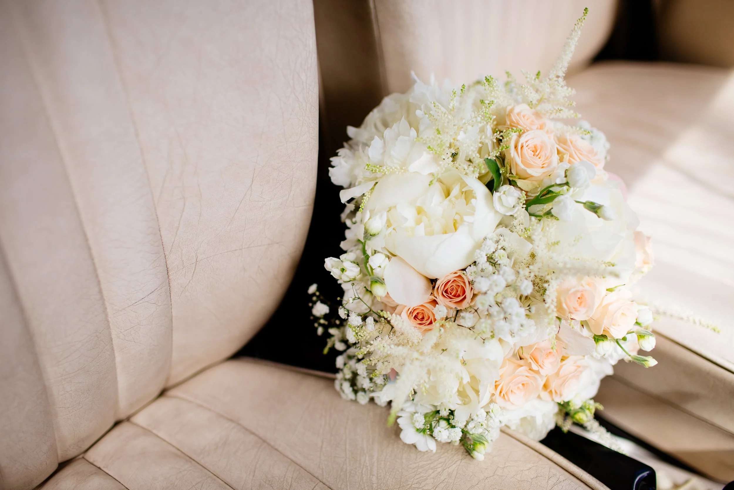 JoshLauraWed-683.jpg