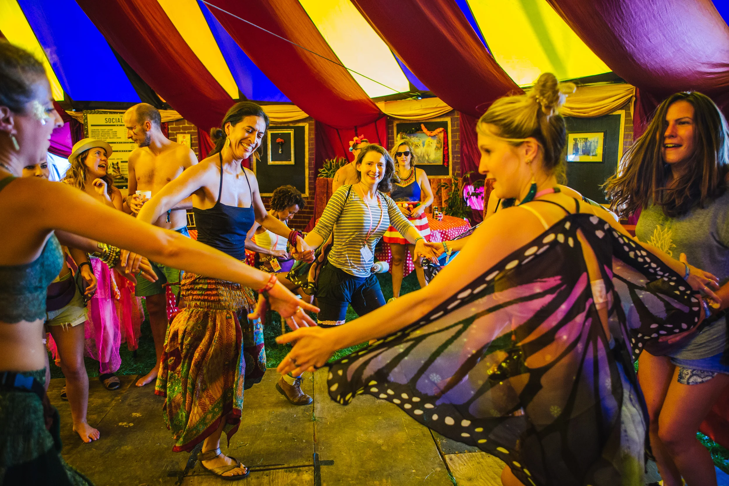 Louise Roberts - Shambala Festival 2017 - 294A3509.jpg